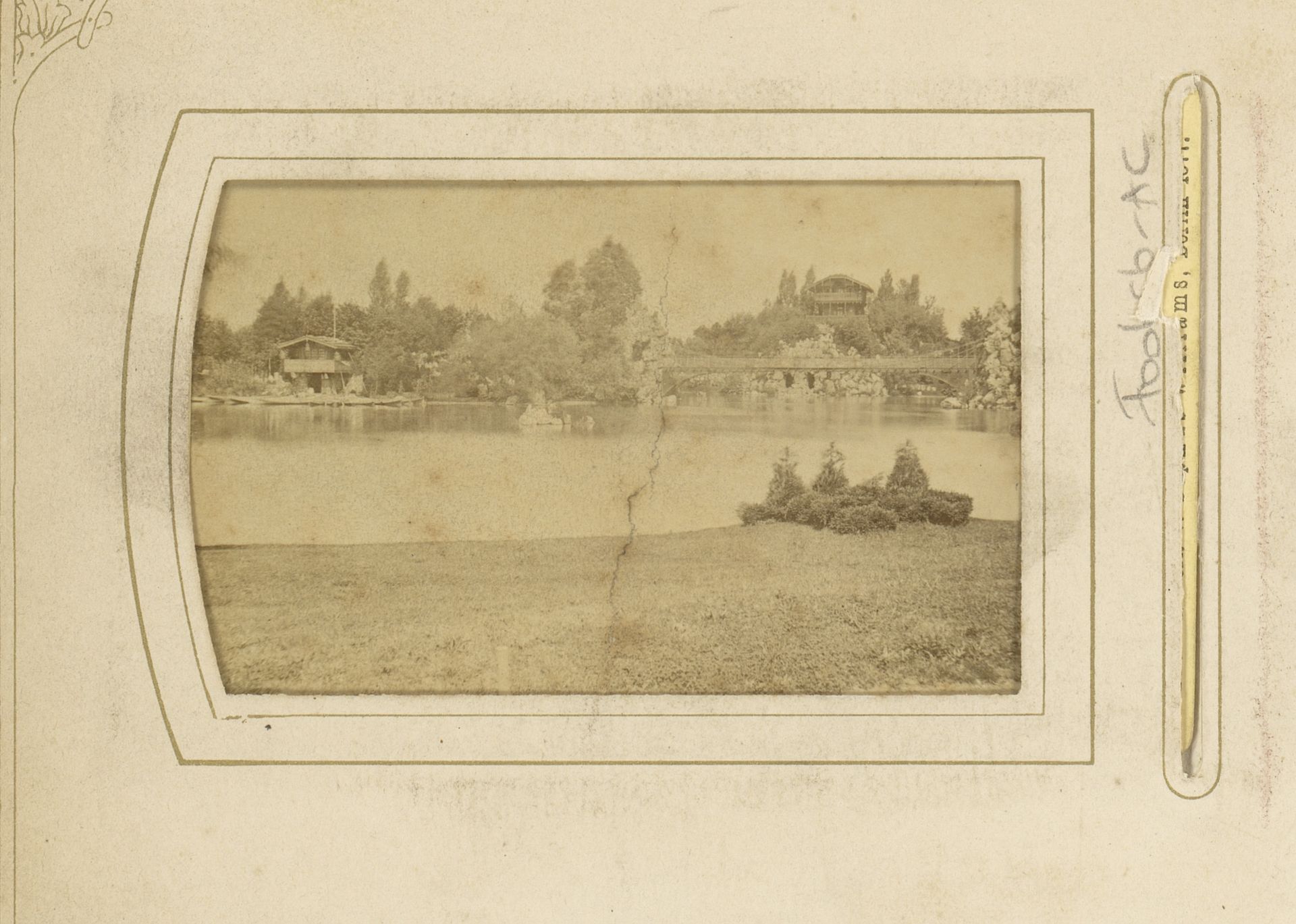 Gezicht op een tuin in Frankfurt am Main, Duitsland by Sophus Williams