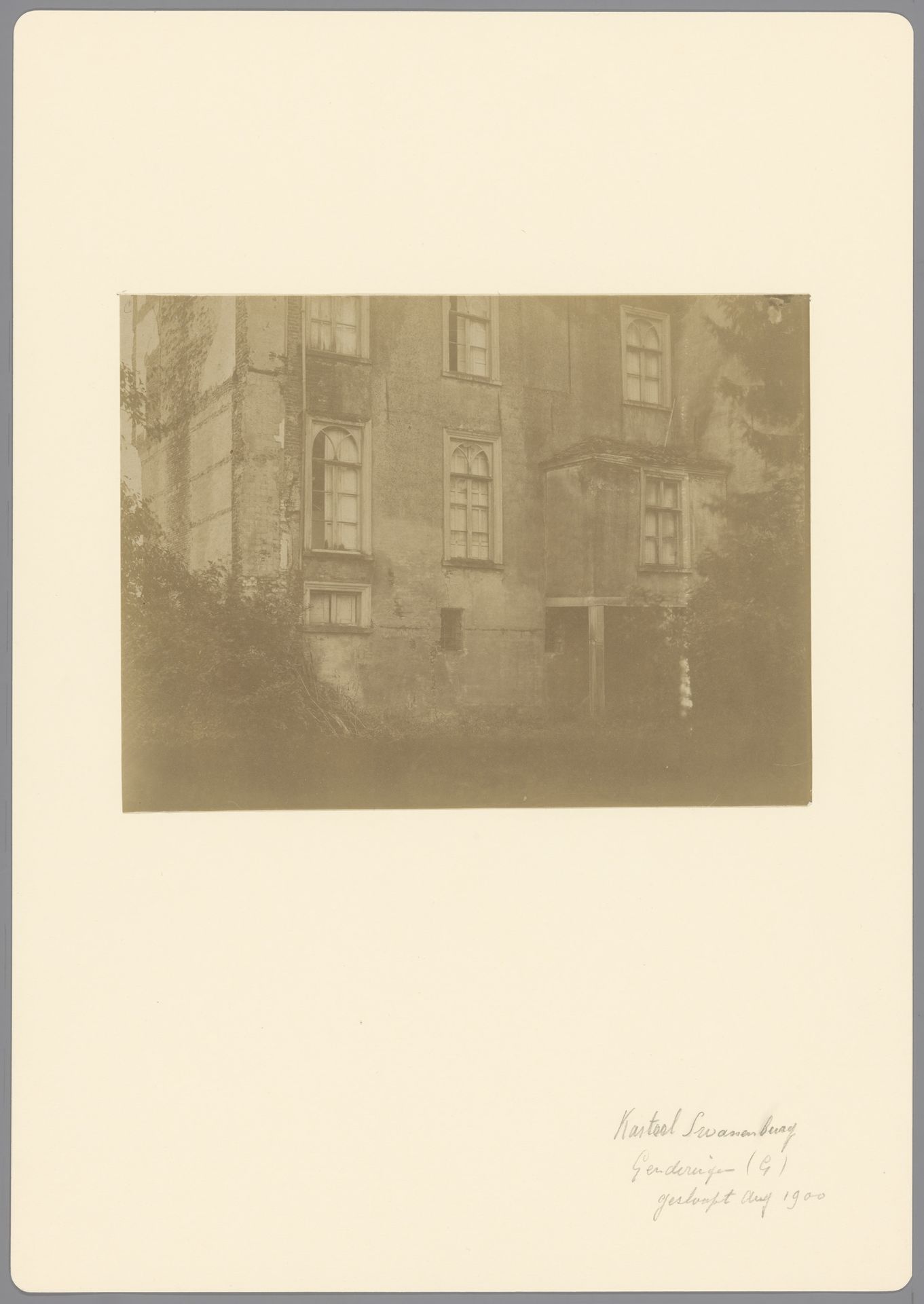 Gedeelte van Kasteel Zwanenburg te Gendringen by anoniem (Monumentenzorg)