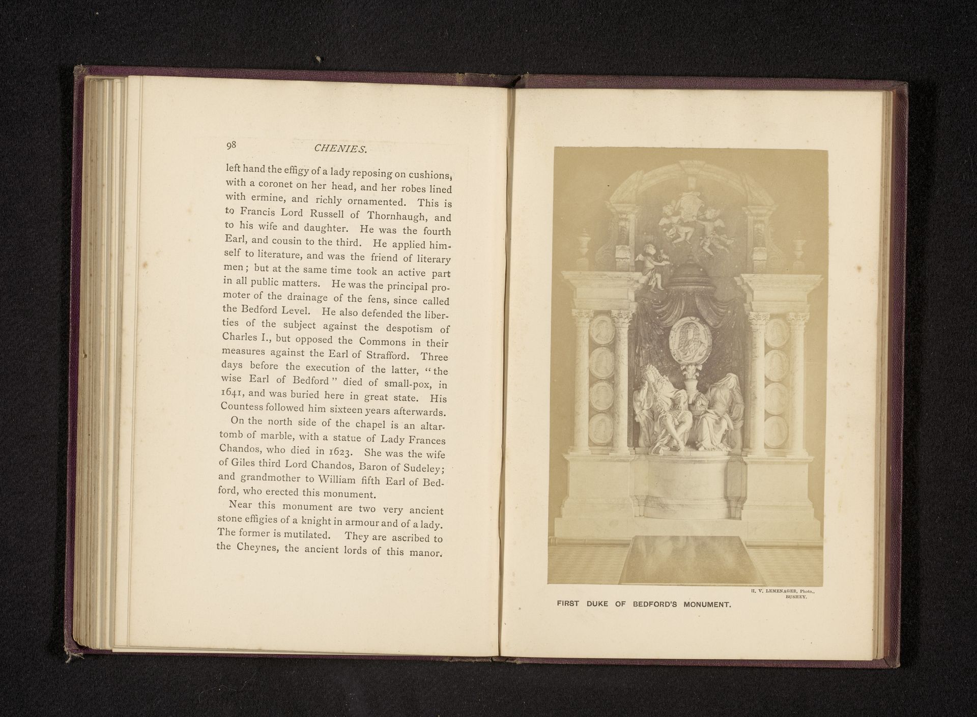 Gezicht op een monument voor de eerste Hertog van Bedford by H.V. Lemenager