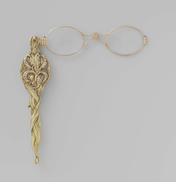 Lorgnette (face–à-main)