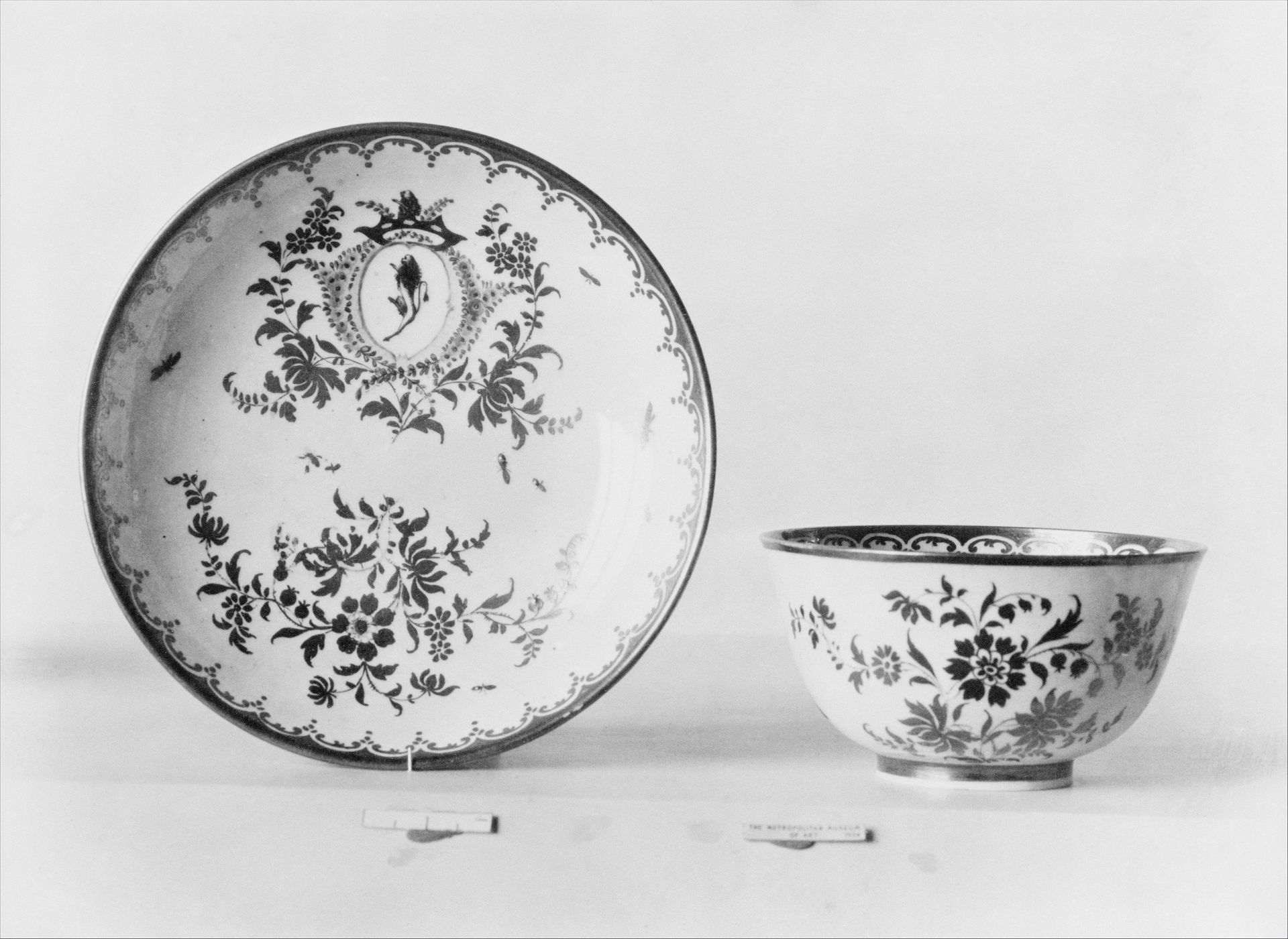 Teabowl and saucer by Cozzi Manufactory