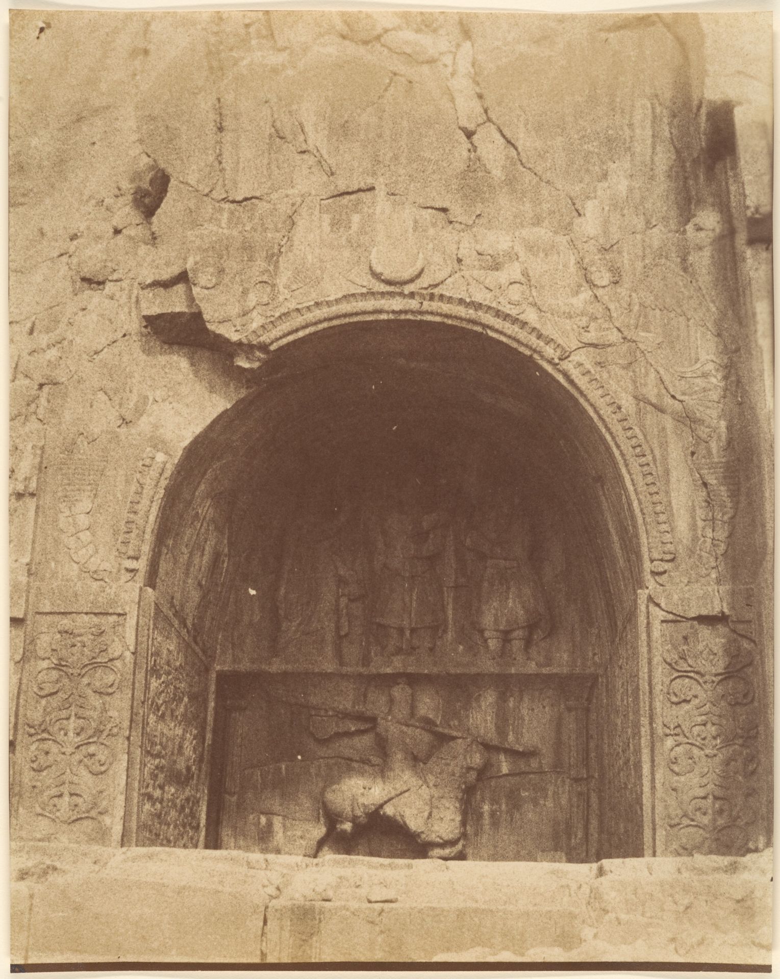 [Tag-e bustan, Kermanshah, Kurdestan] by Luigi Pesce