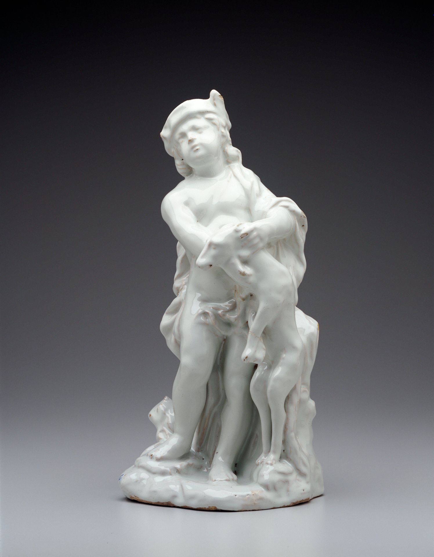 Figurine by Paul Antoine Hannong