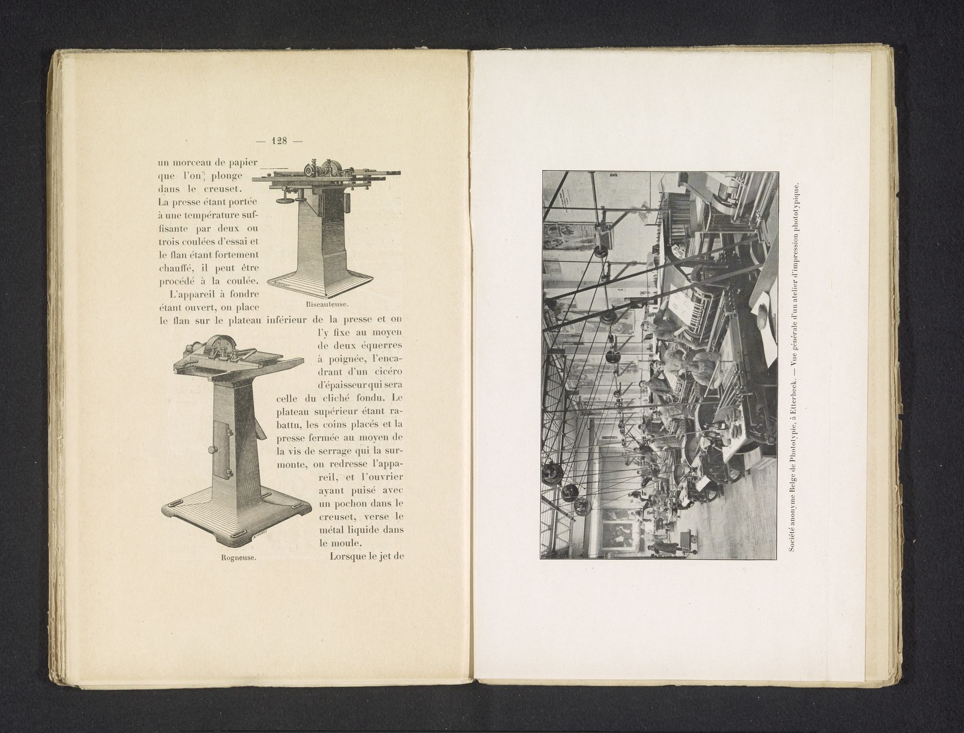 Gezicht op een drukkerij voor fotografische clichés in de Société anonyme Belge de Phototypie in Etterbeek by Anonymous