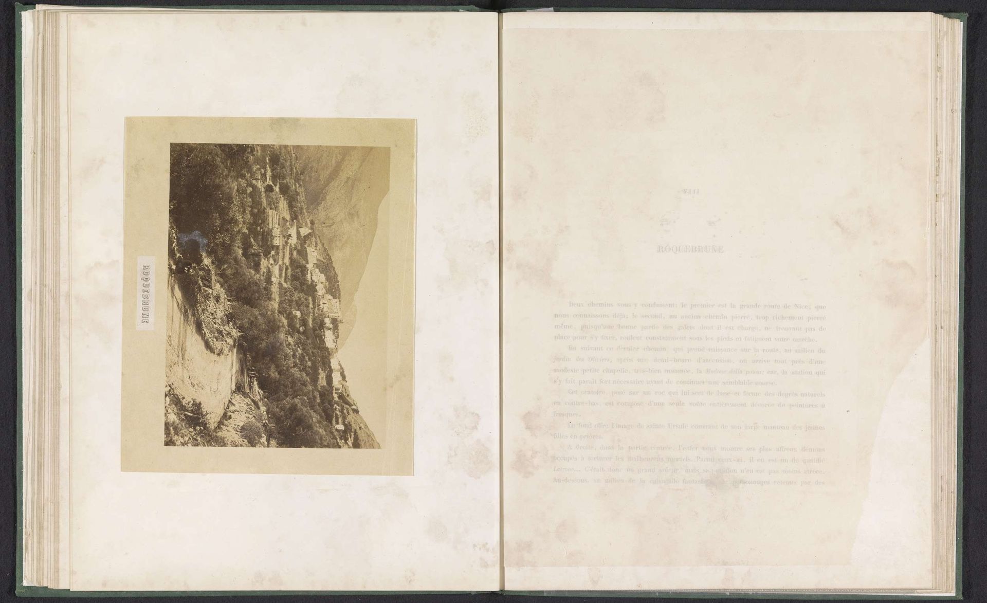 Gezicht op Roquebrune-Cap-Martin by Louis-Alphonse Davanne
