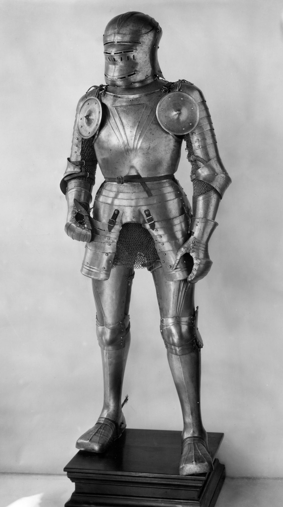 Armor by Heilig Jörg