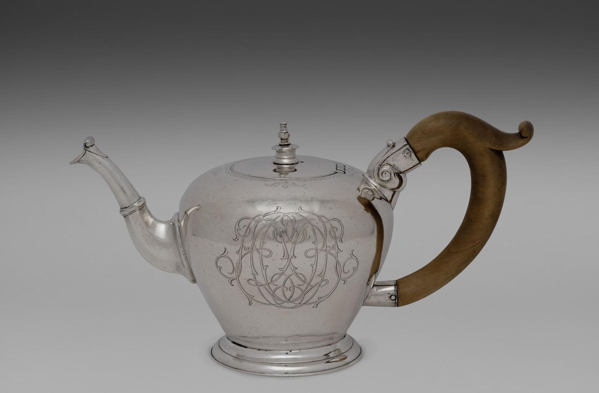 The Hannah Emlen Logan Teapot by Joseph Richardson Sr.