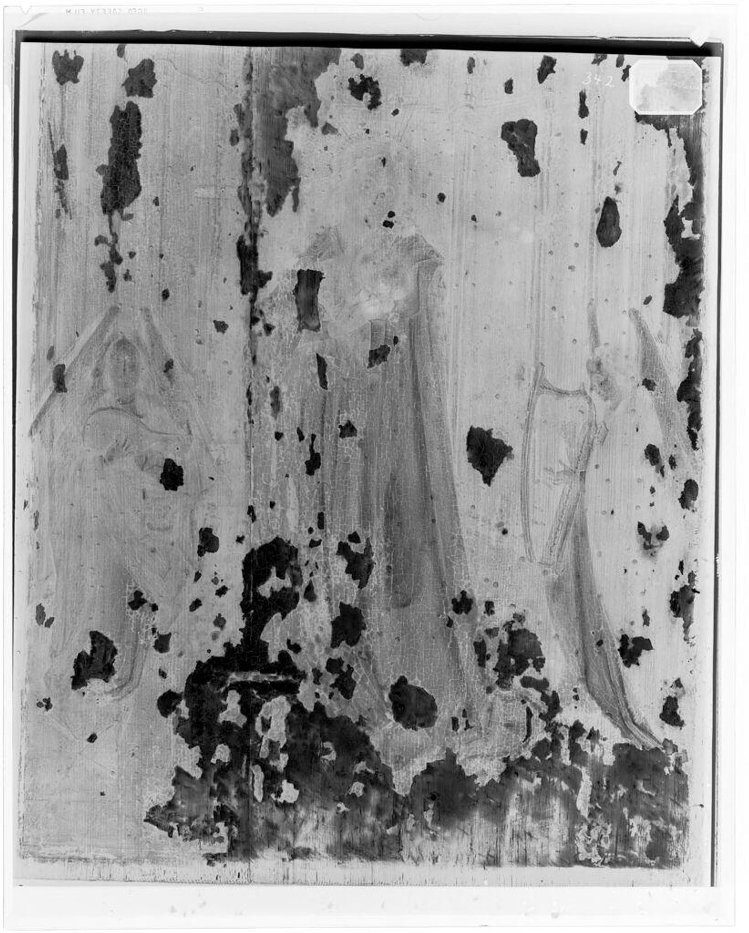 X-radiograph(s) of "Virgin in Church" by Anonymous