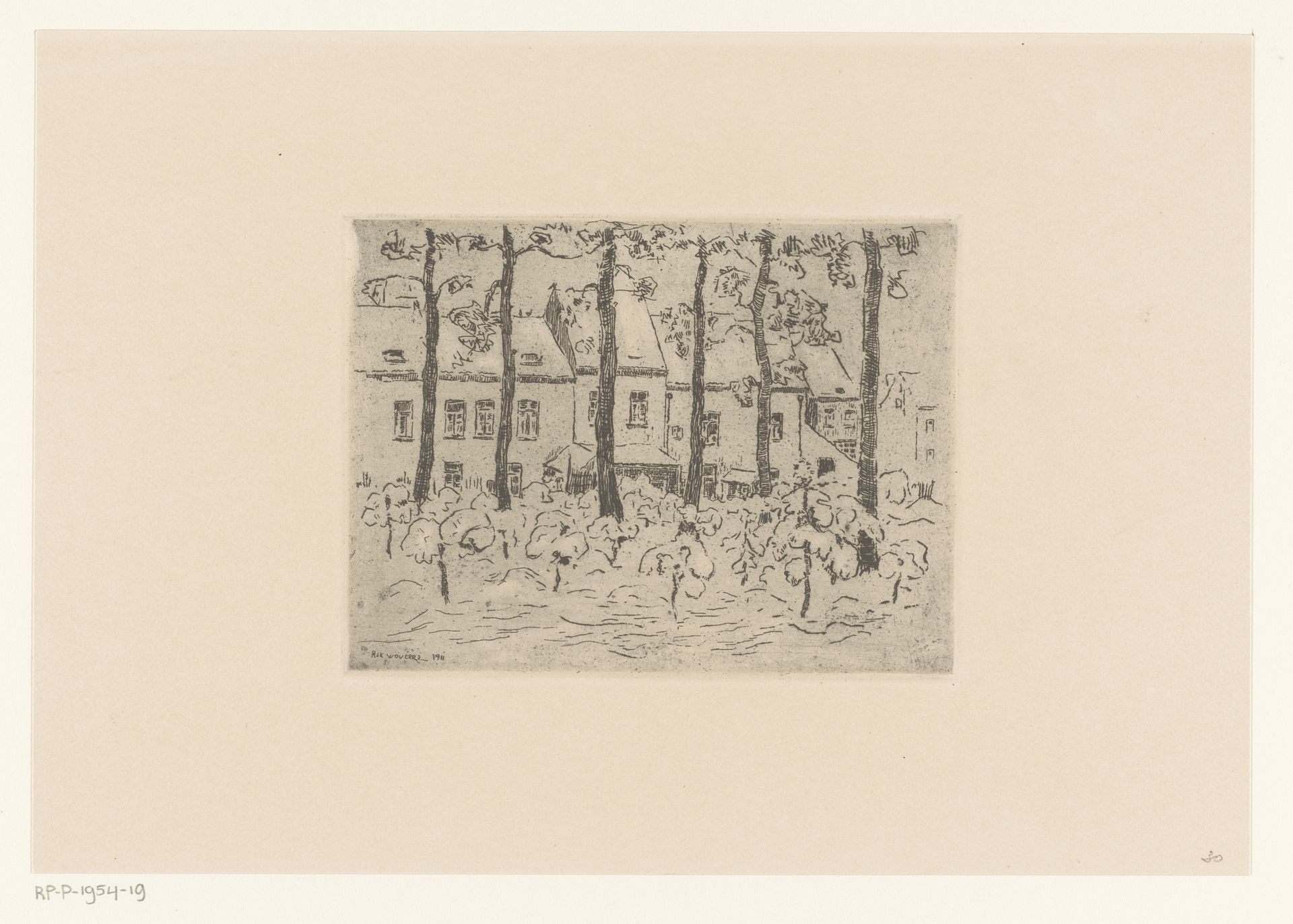 Gezicht op huizen met bomen ervoor by Rik Wouters