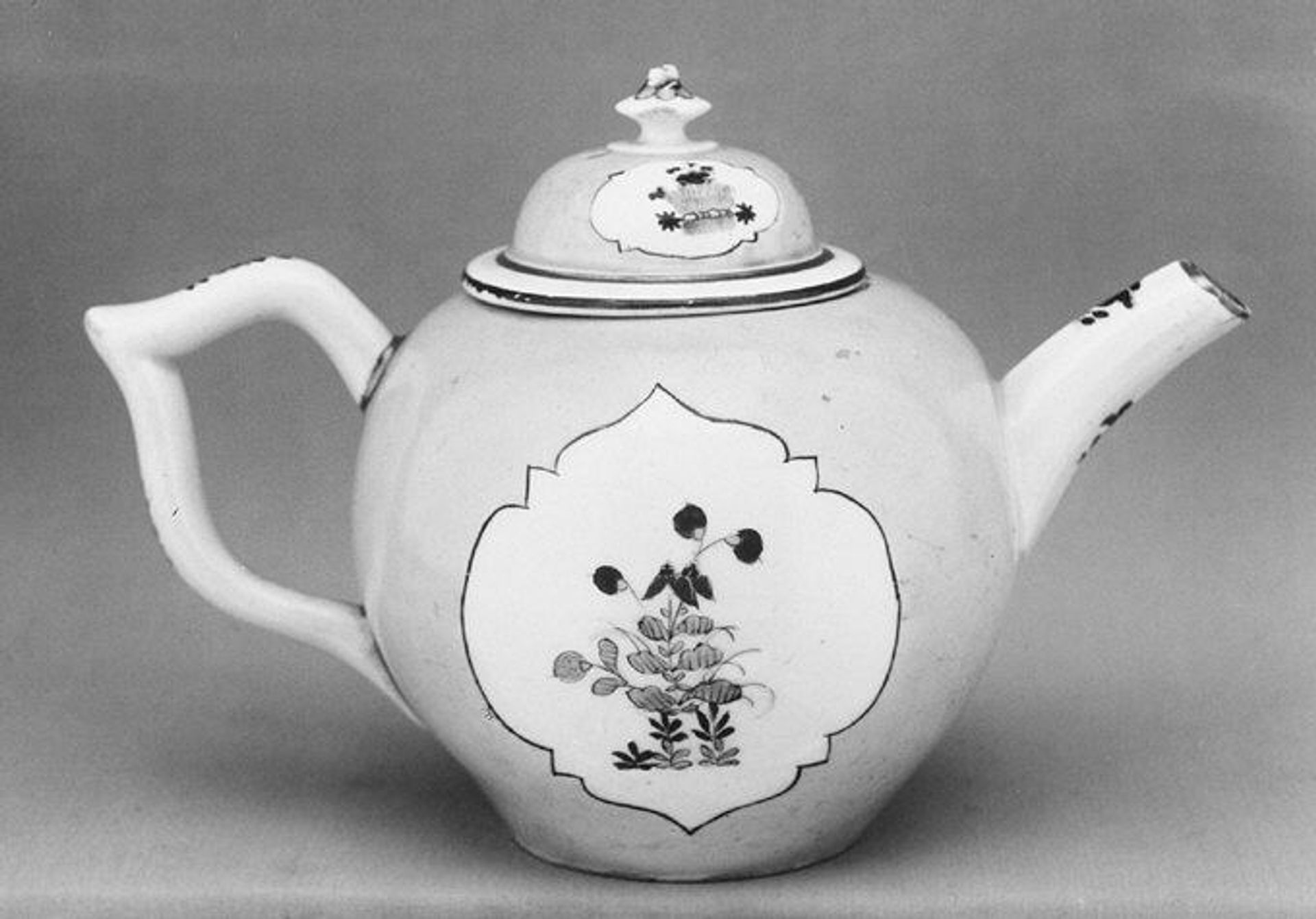 Teapot by Meissen Manufactory