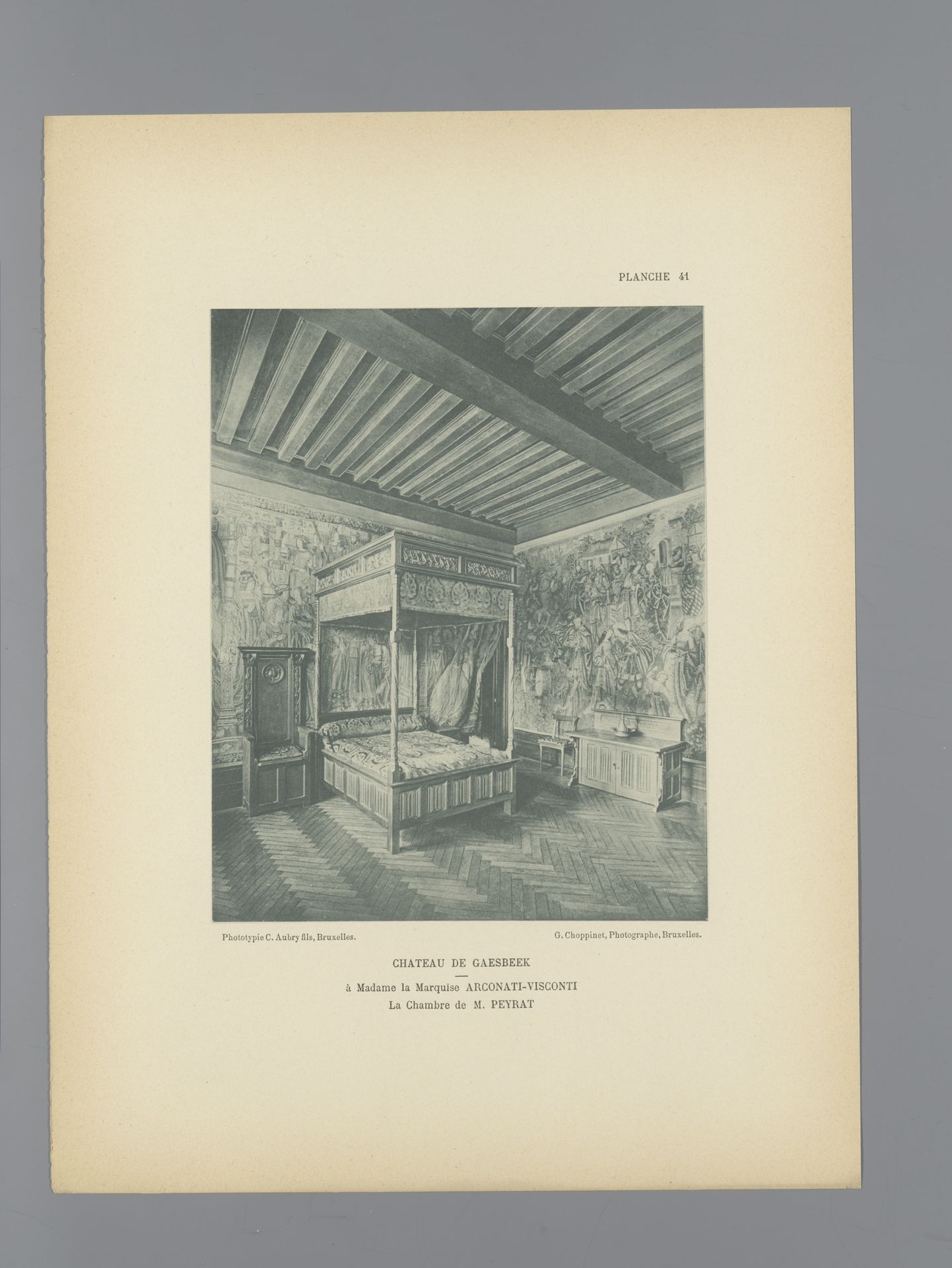 Gezicht op de slaapkamer van Marie Peyrat in het Kasteel van Gaasbeek, België by G. Choppinet