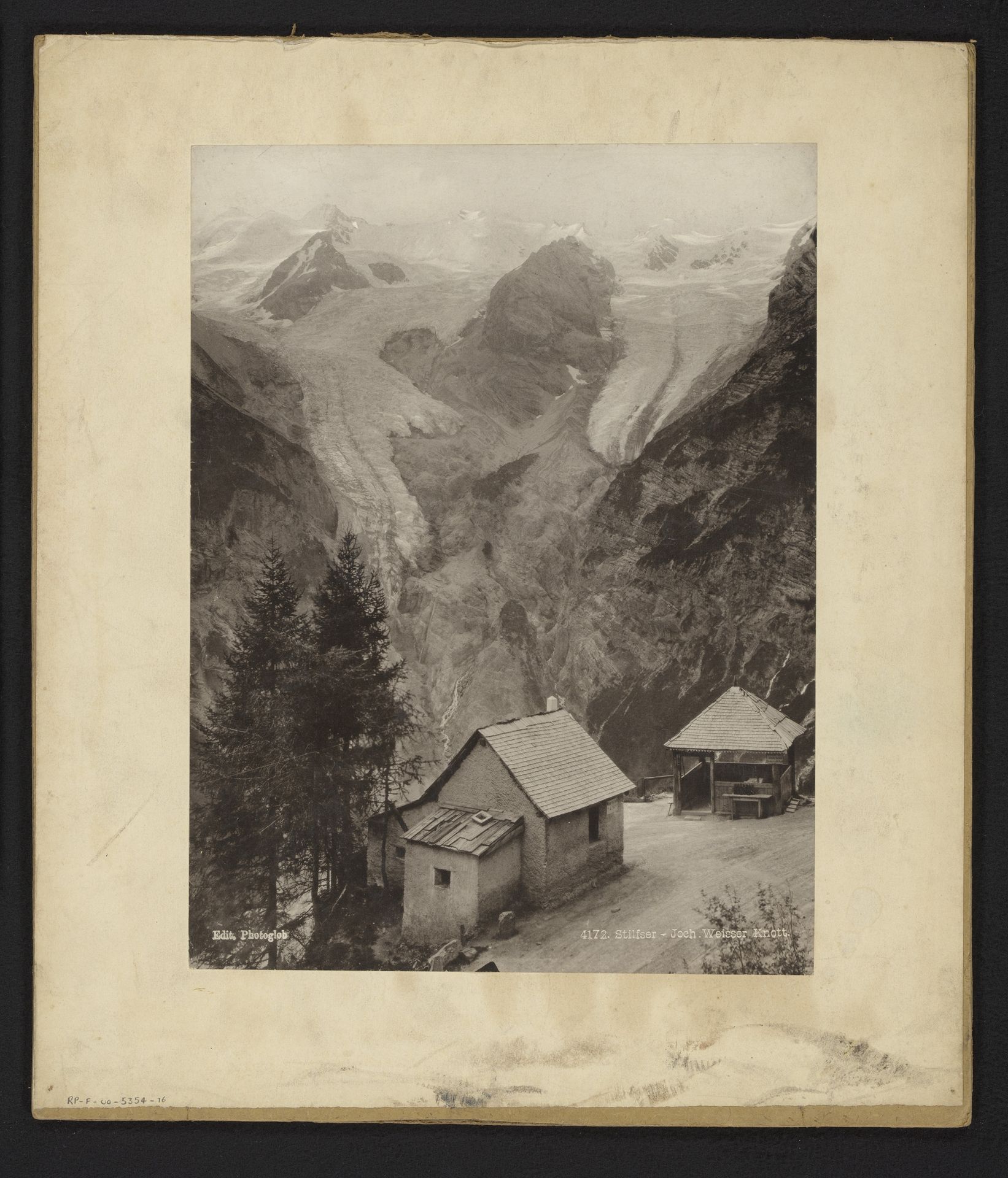 Stelviopas bij de Weisser Knott by Anonymous