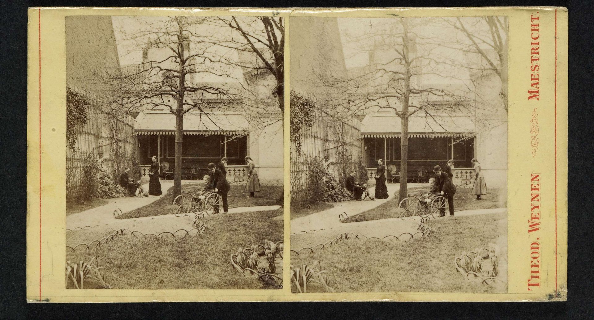 Mensen in een park, mogelijk in Maastricht by Théodor Weijnen