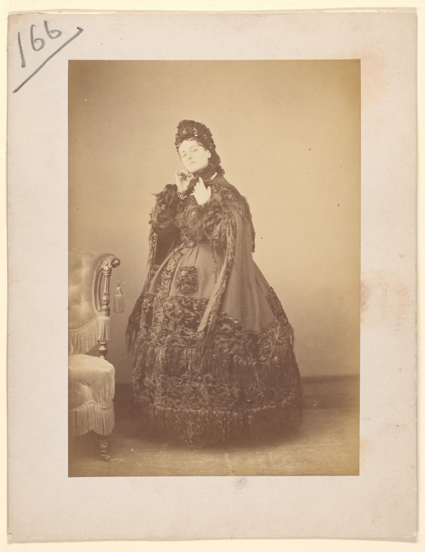 Le Caracul (L'Astrakhan) by Pierre-Louis Pierson
