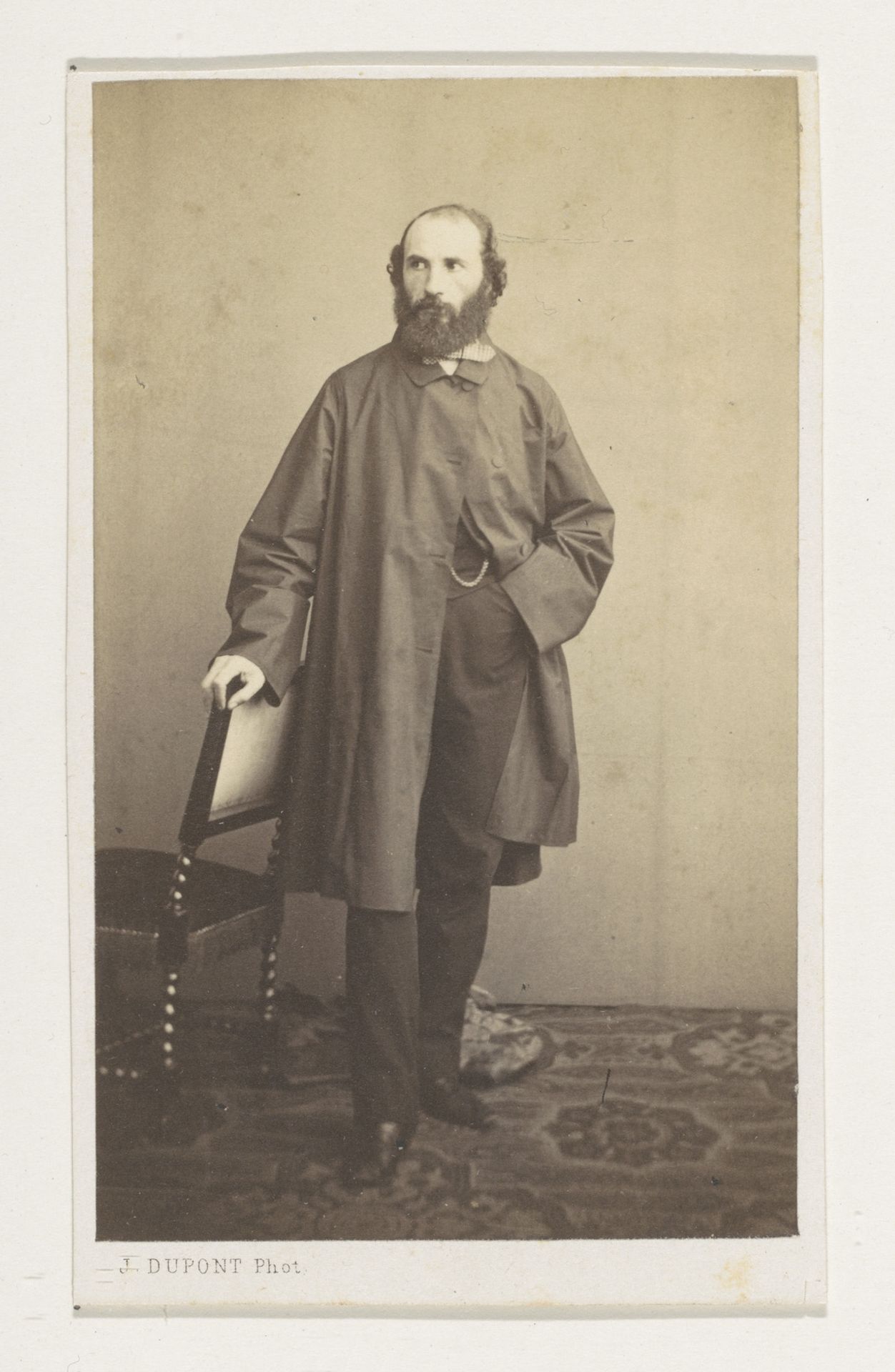 Portret van de beeldhouwer Jacques De Braekeleer, ten voeten uit by Joseph Dupont