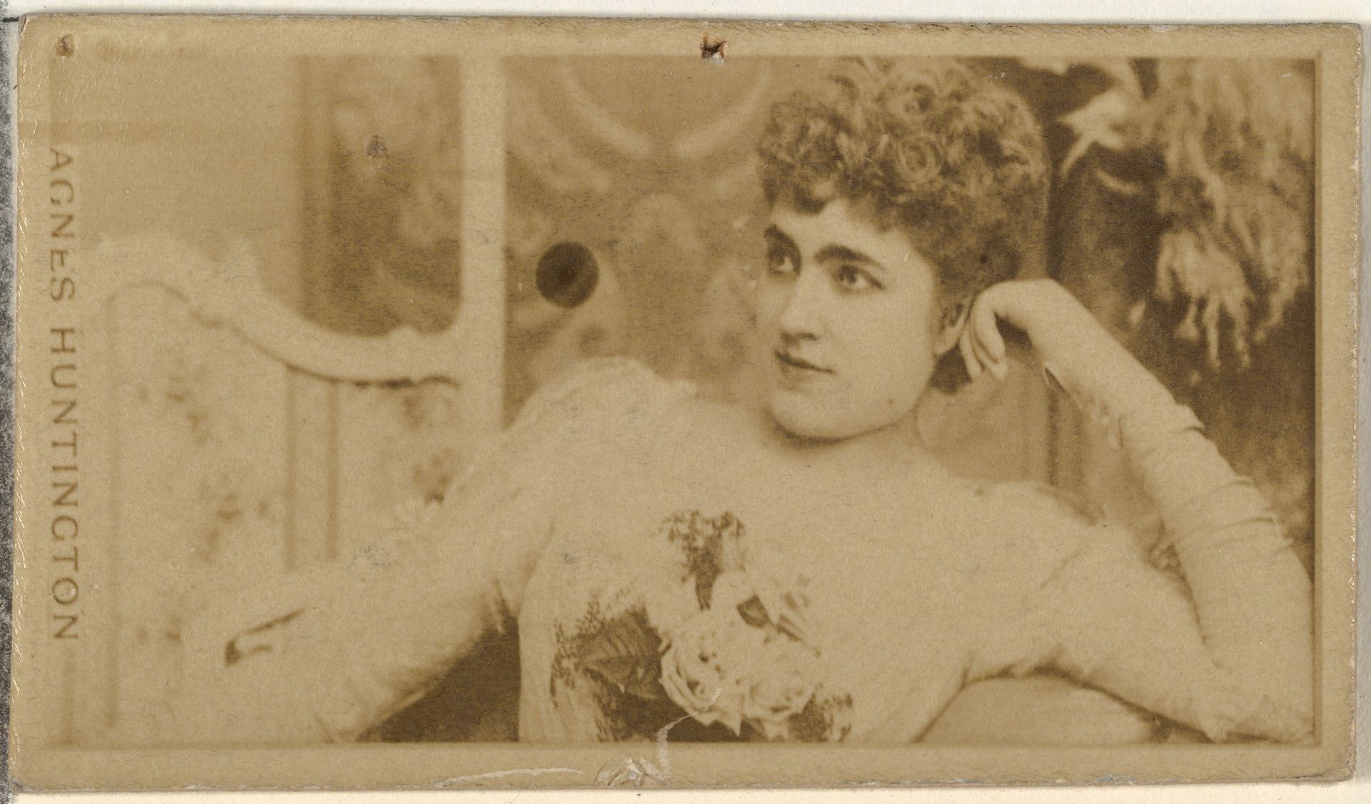 Agnes Huntington, from the Actors and Actresses series (N145-8) issued by Duke Sons & Co. to promote Duke Cigarettes by W. Duke, Sons & Co.