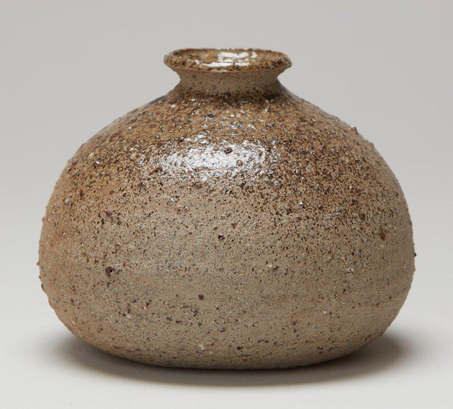 (Sue Vase) by Shiromoto Kazue