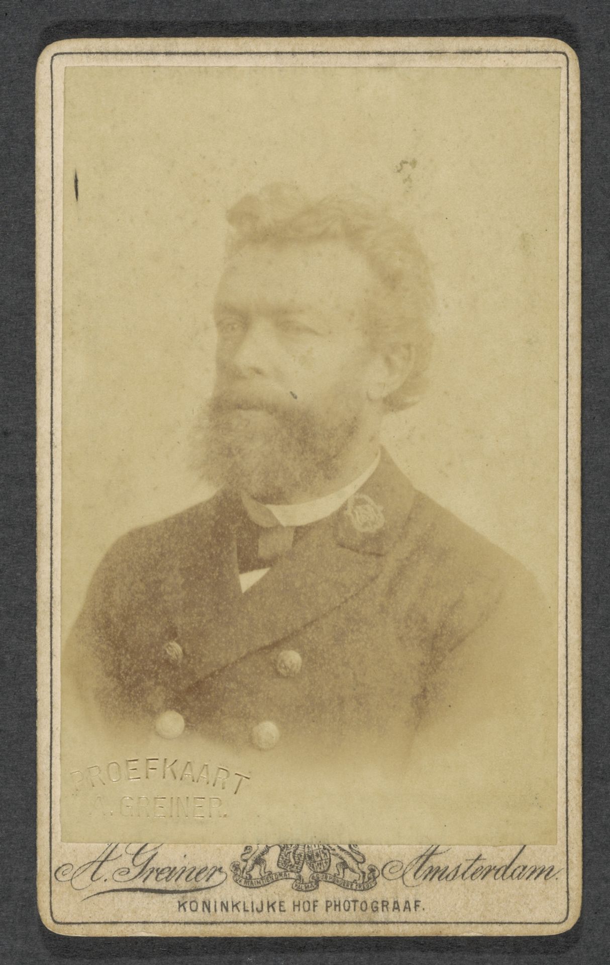 Portret van een man uit de familie Marmelstein, vermoedelijk G. Behrends by Albert Greiner