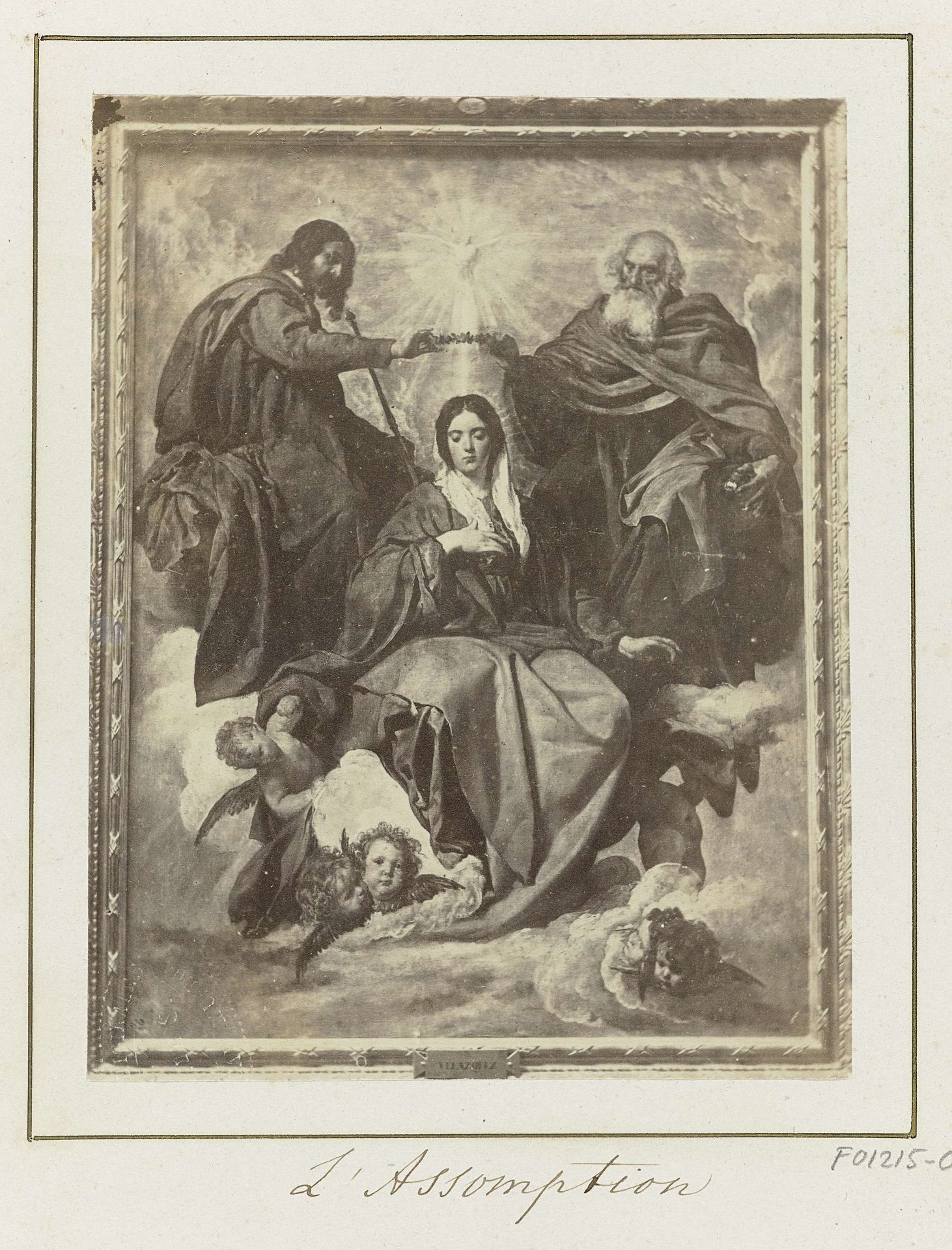 Fotoreproductie van een schilderij door Velázquez, voorstellend de kroning van Maria by Anonymous