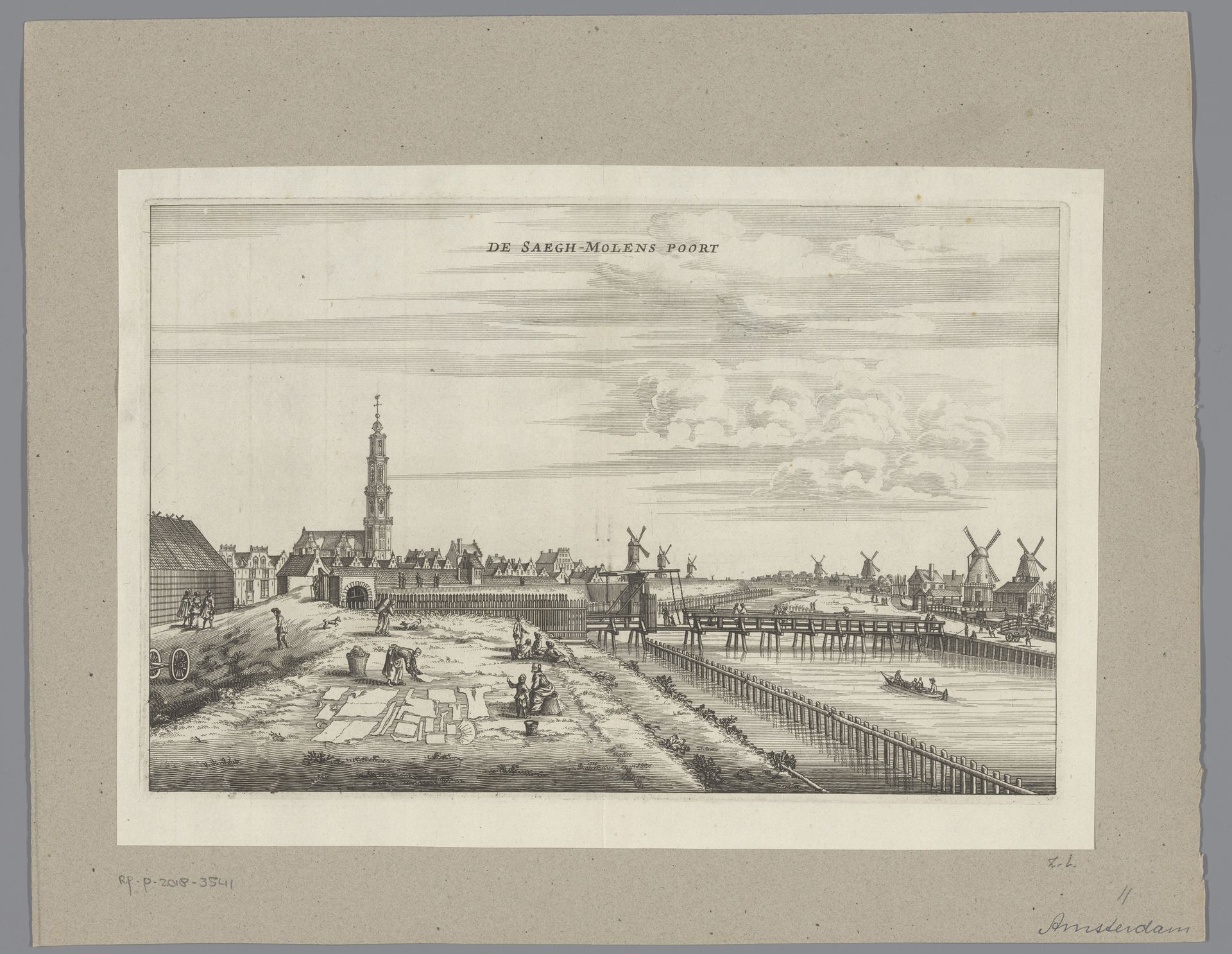 Gezicht op de Zaagmolenpoort in Amsterdam by Anonymous