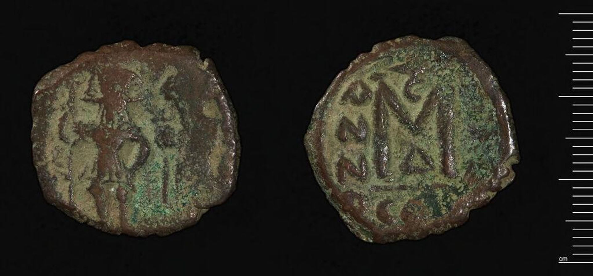 Follis of Herakleios, Constantinople by Abd-al-Malik (Umayyads)