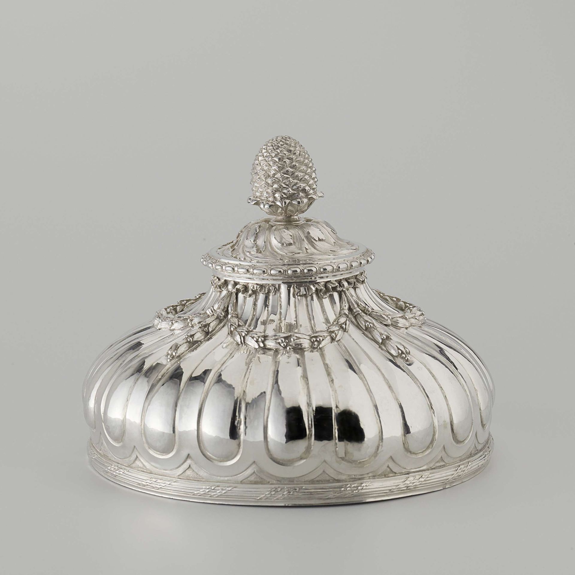 Deksel van zilver by Jacques-Nicolas Roettiers