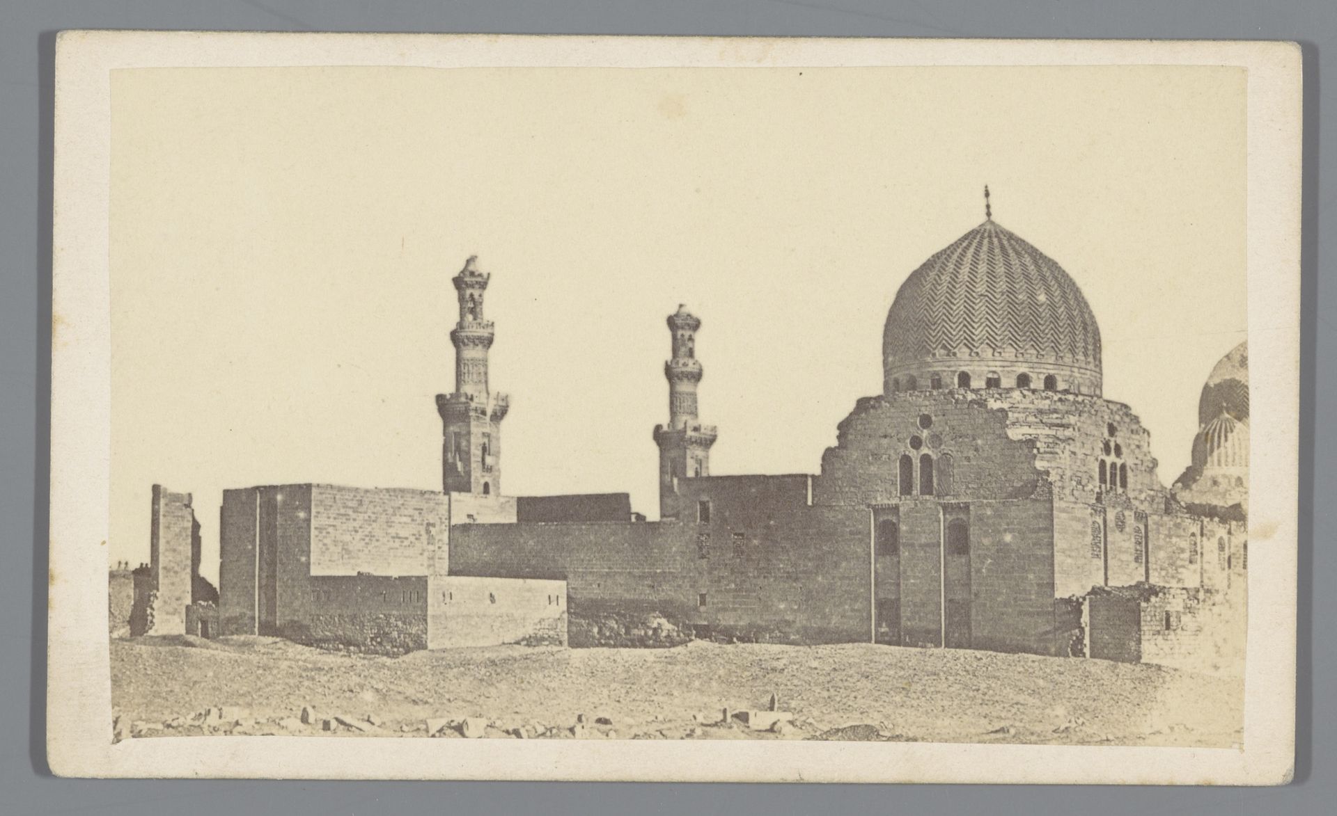 Graven van de Kaliefen, Caïro, Egypte by Antonio Beato