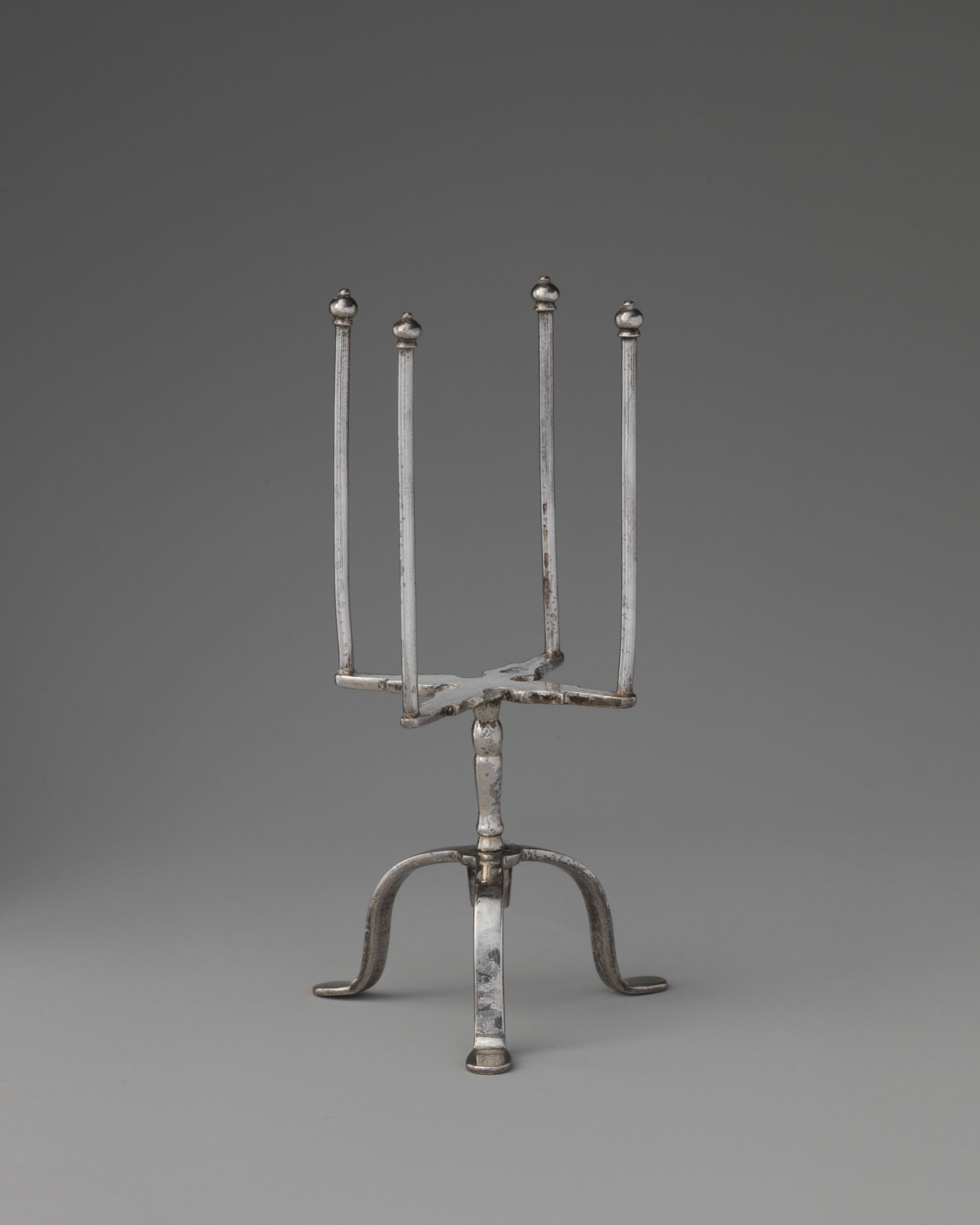 Miniature plate warmer by David Clayton