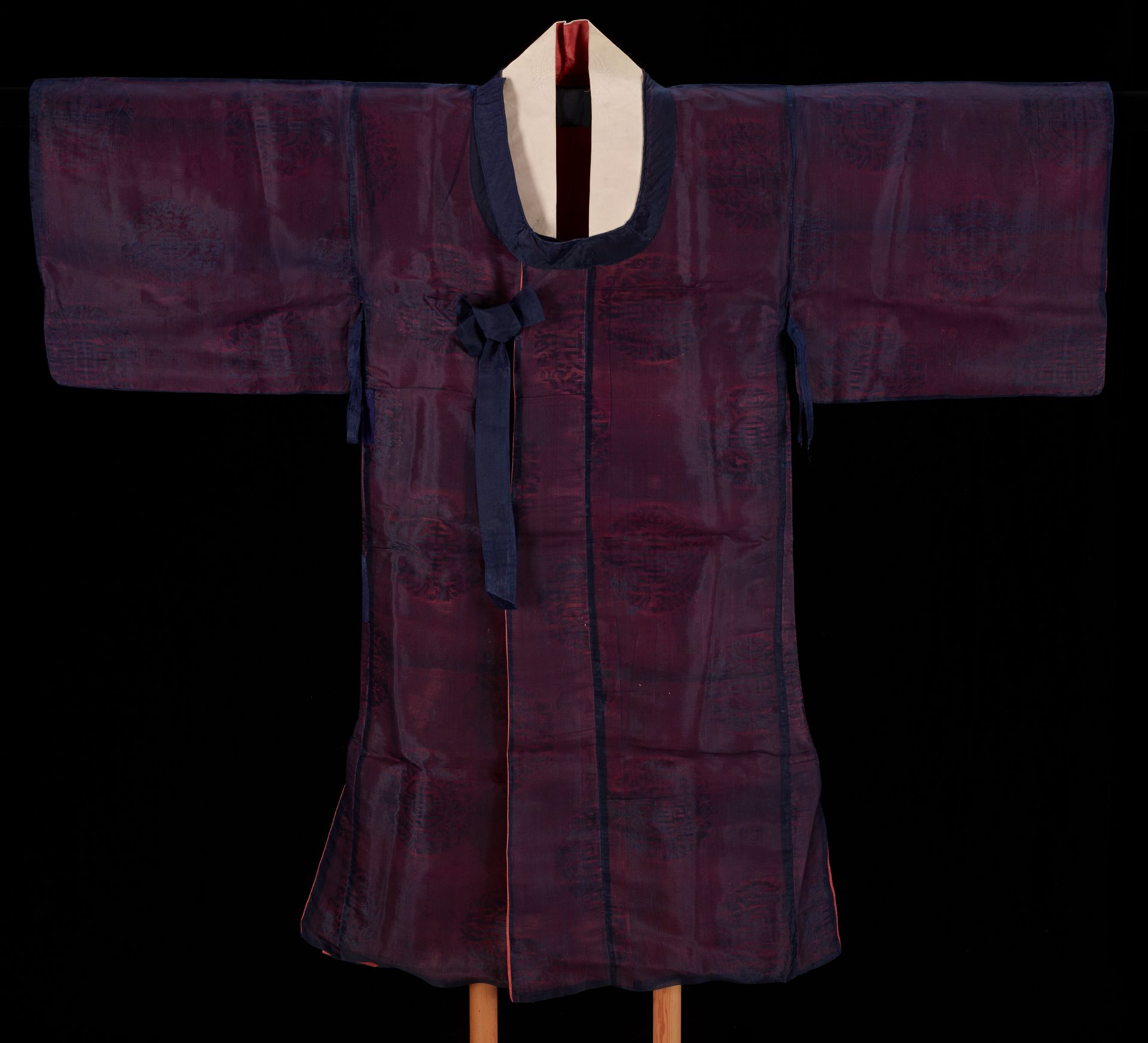Man’s robe by Anonymous