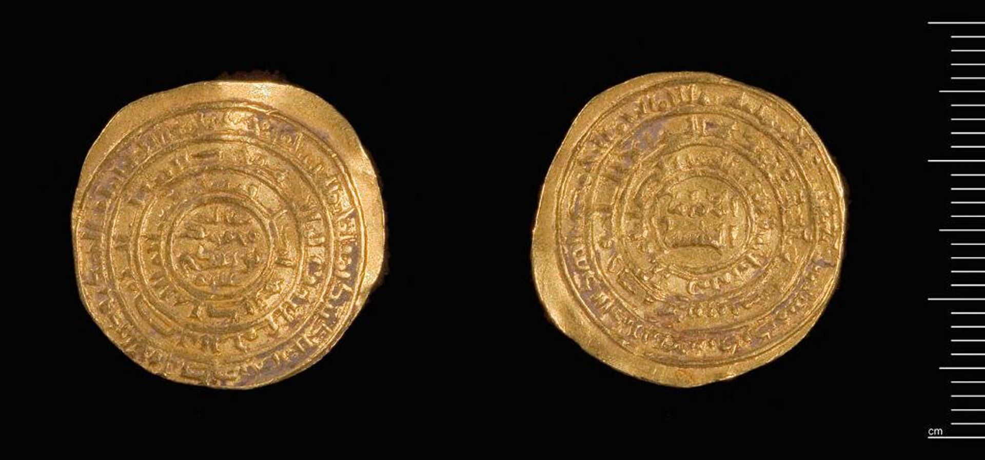 Dinar of Nur al-Din Mahmud, Al-Iskandariyah by Nur al-Din Mahmud
