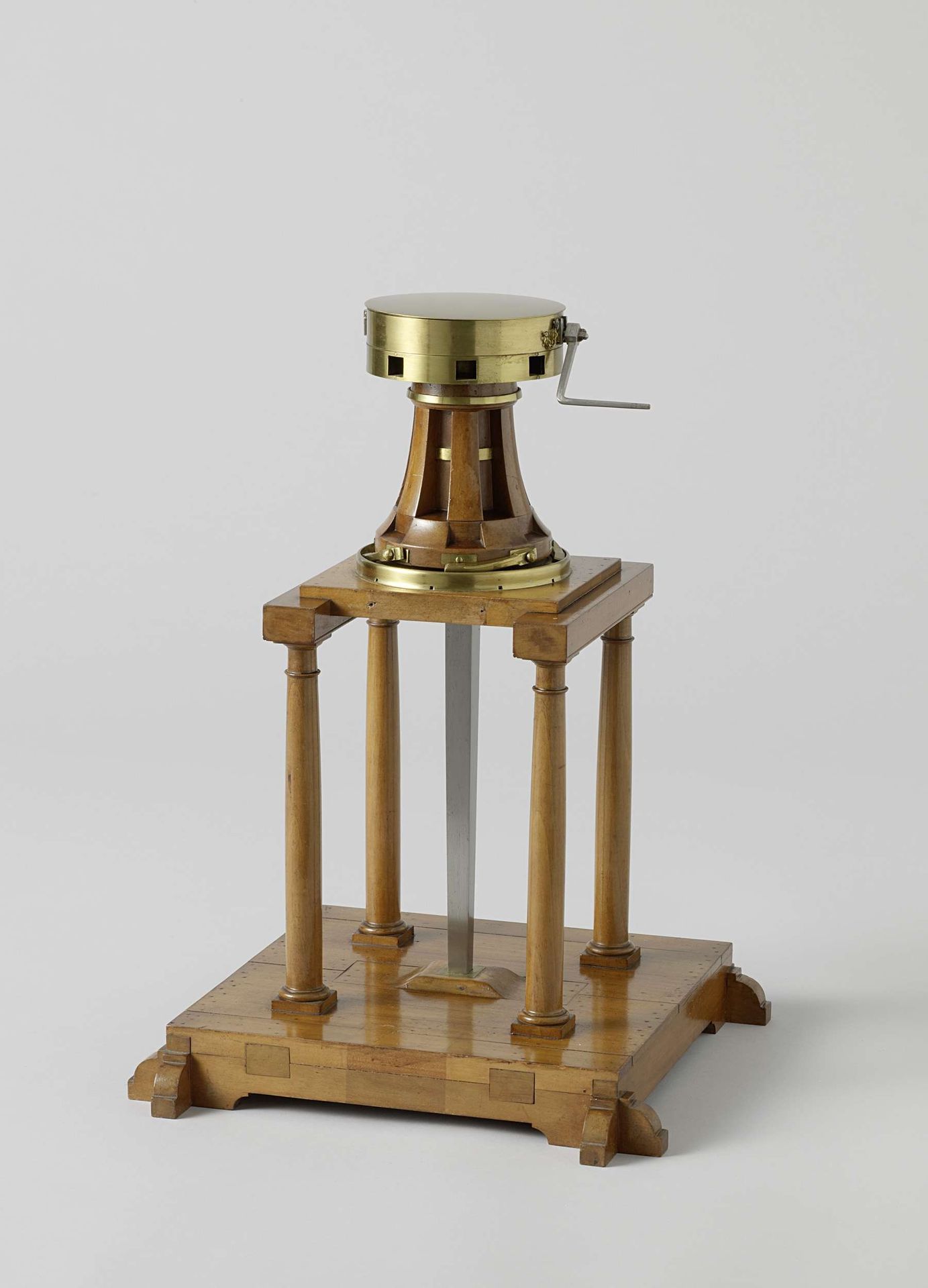 Model of a Capstan with a Winch by Rijkswerf Rotterdam
