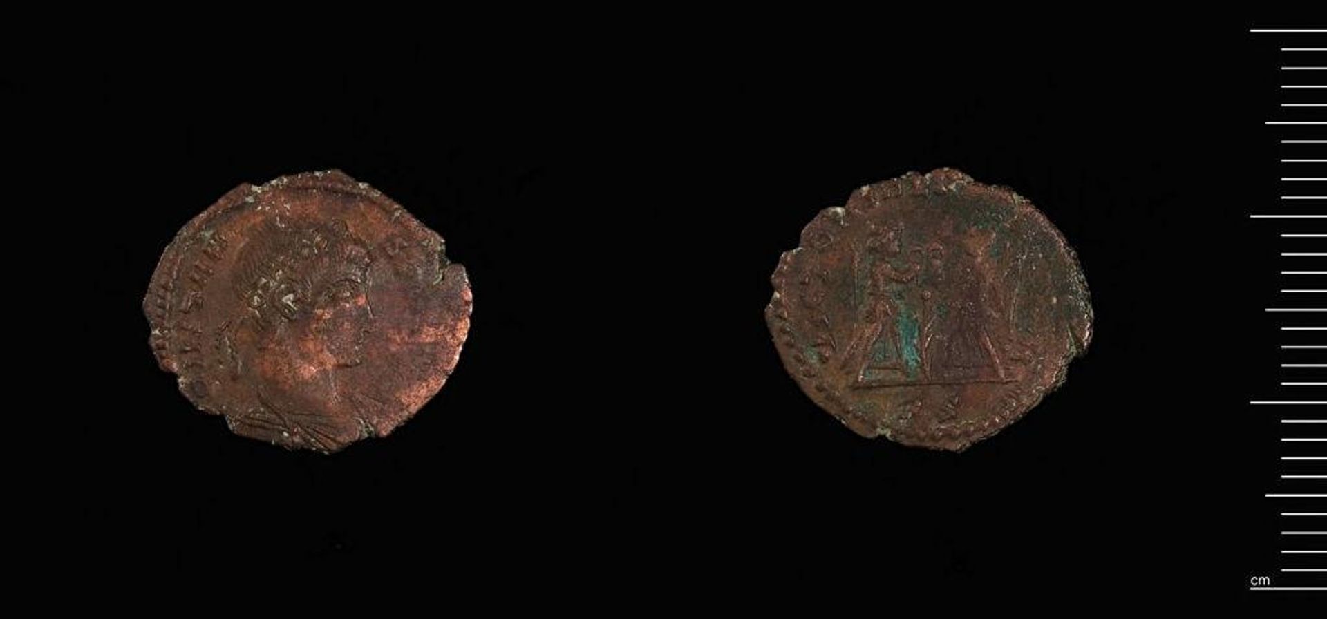 Coin (AE4) of Constans I by Constans I