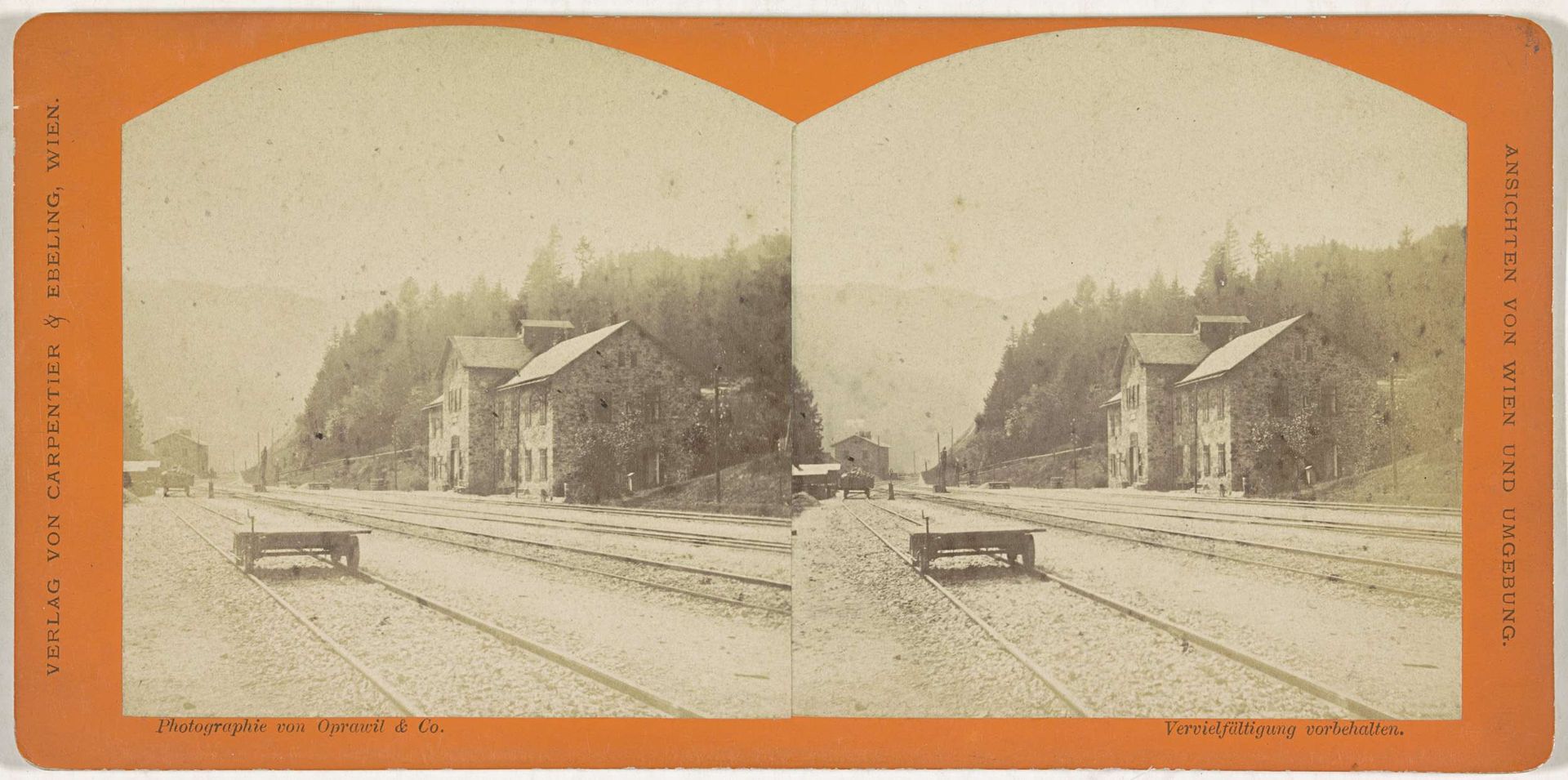 Station van Breitenstein am Semmering by Oprawil & Co.
