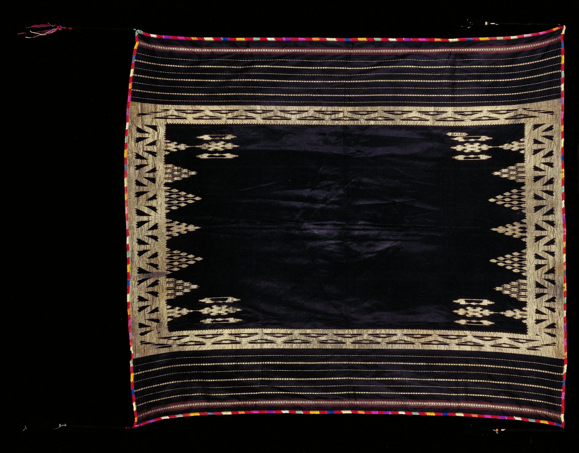 Head shawl by Anonymous