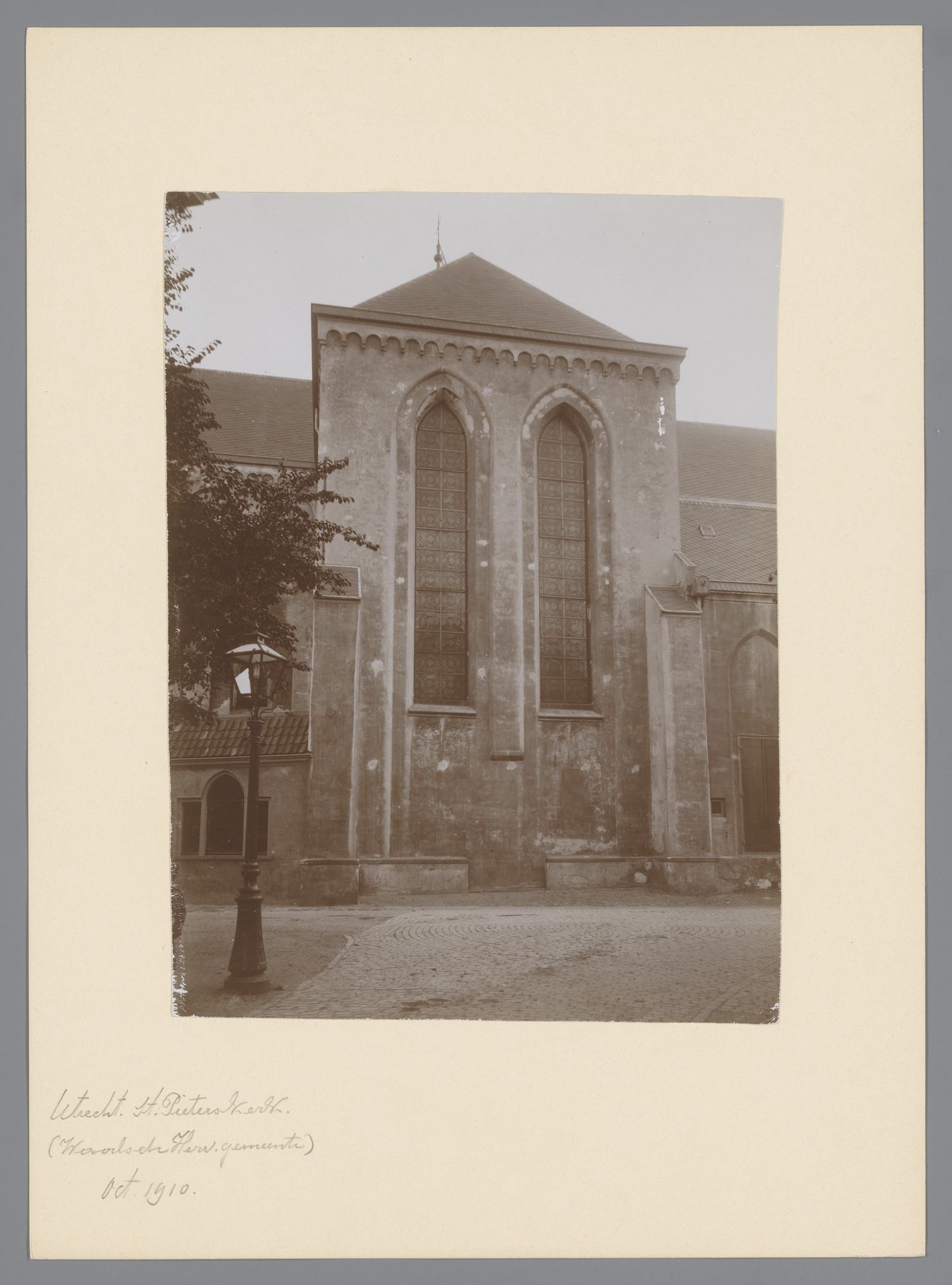 Transept van de Sint-Pieterskerk te Utrecht by anoniem (Monumentenzorg)