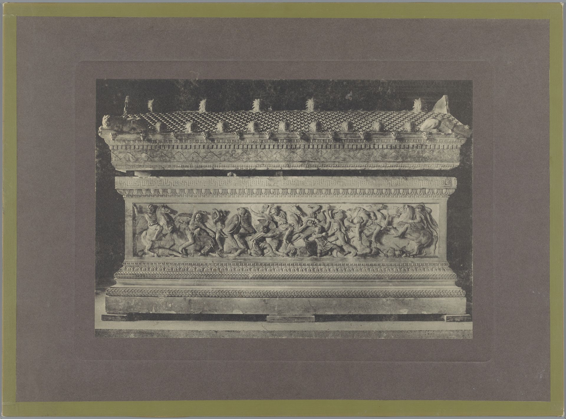 Alexandersarcofaag by Anonymous