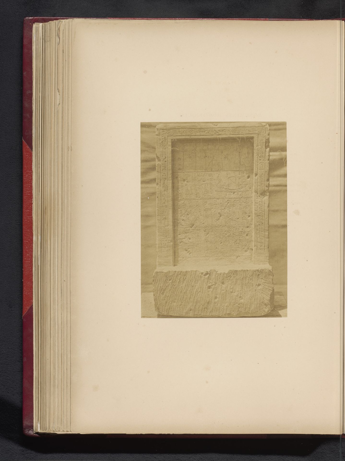 Steen met inscriptie in het Boulaq Museum in Caïro, Egypte - Hippolyte ...