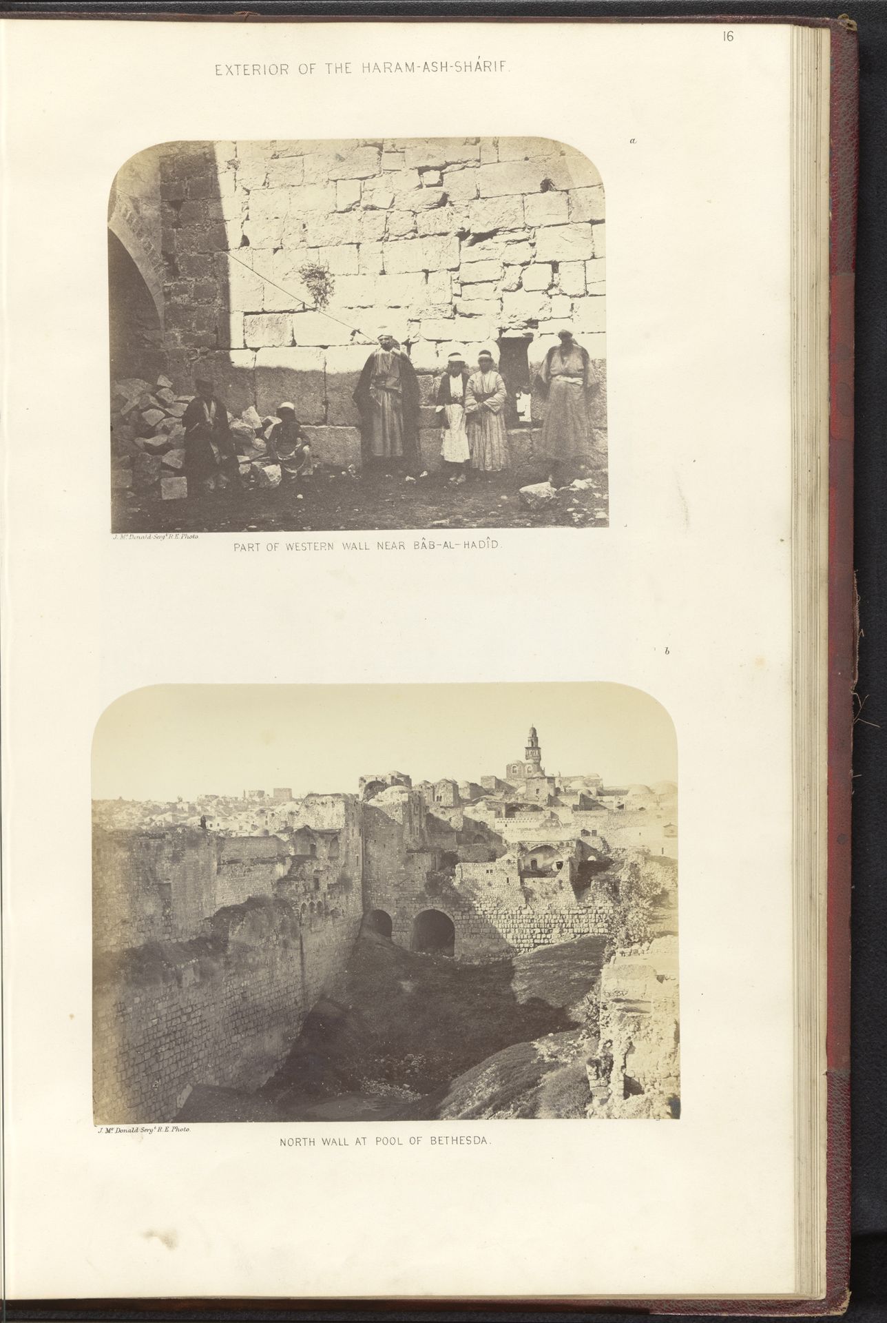 Gezicht op de Klaagmuur bij de IJzeren Poort en een gezicht op de noordelijke muur bij de Poel van Bethesda, van de Tempelberg in Jeruzalem by James McDonald