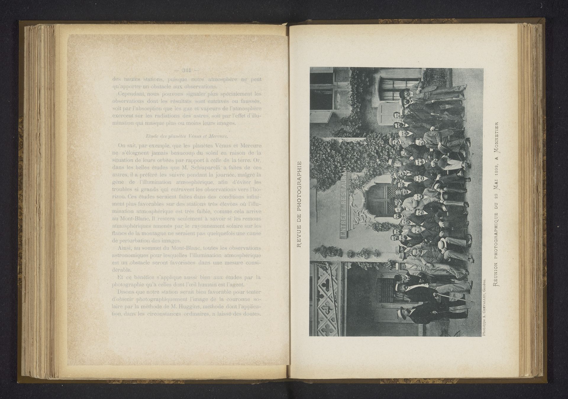 Groepsportret van onbekende mannen by A. Chevalley