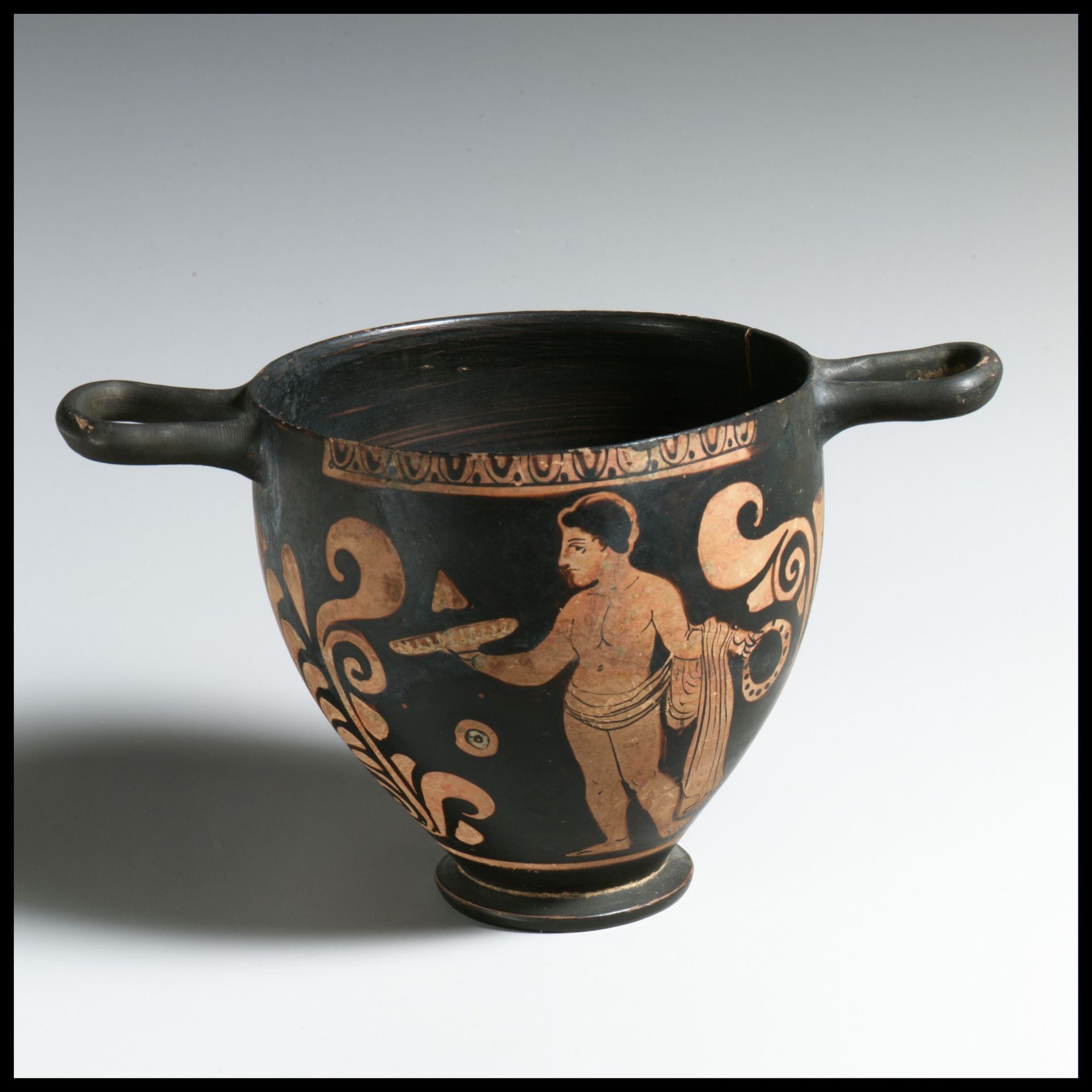 Skyphos by Group of Altenburg 331