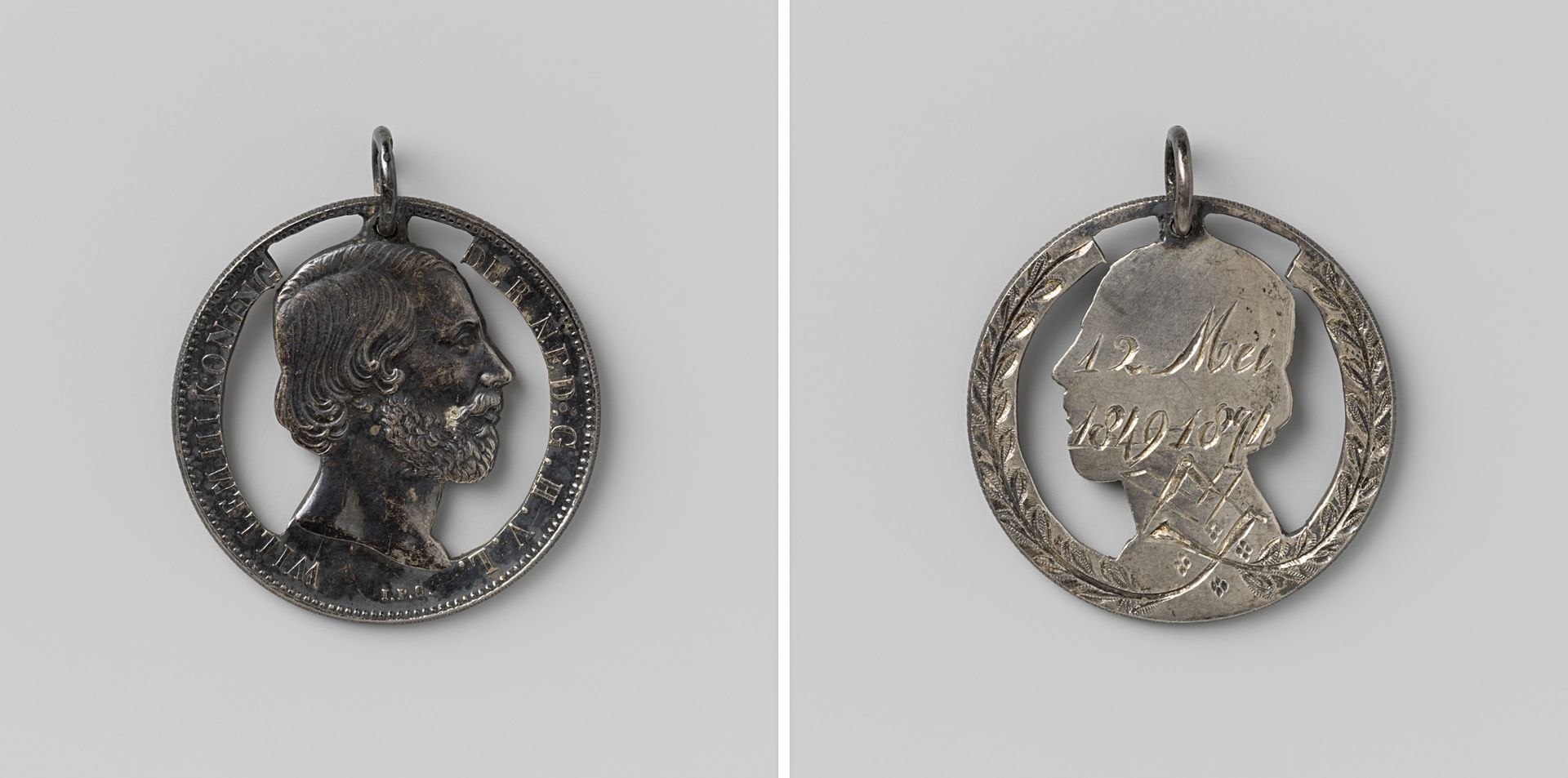 Vijfentwintigjarig regeringsjubileum van Willem III, koning der Nederlanden, penning vervaardigd uit munt van een gulden met op keerzijde embleem van vrijmetselarij by Johannes Petrus Schouberg