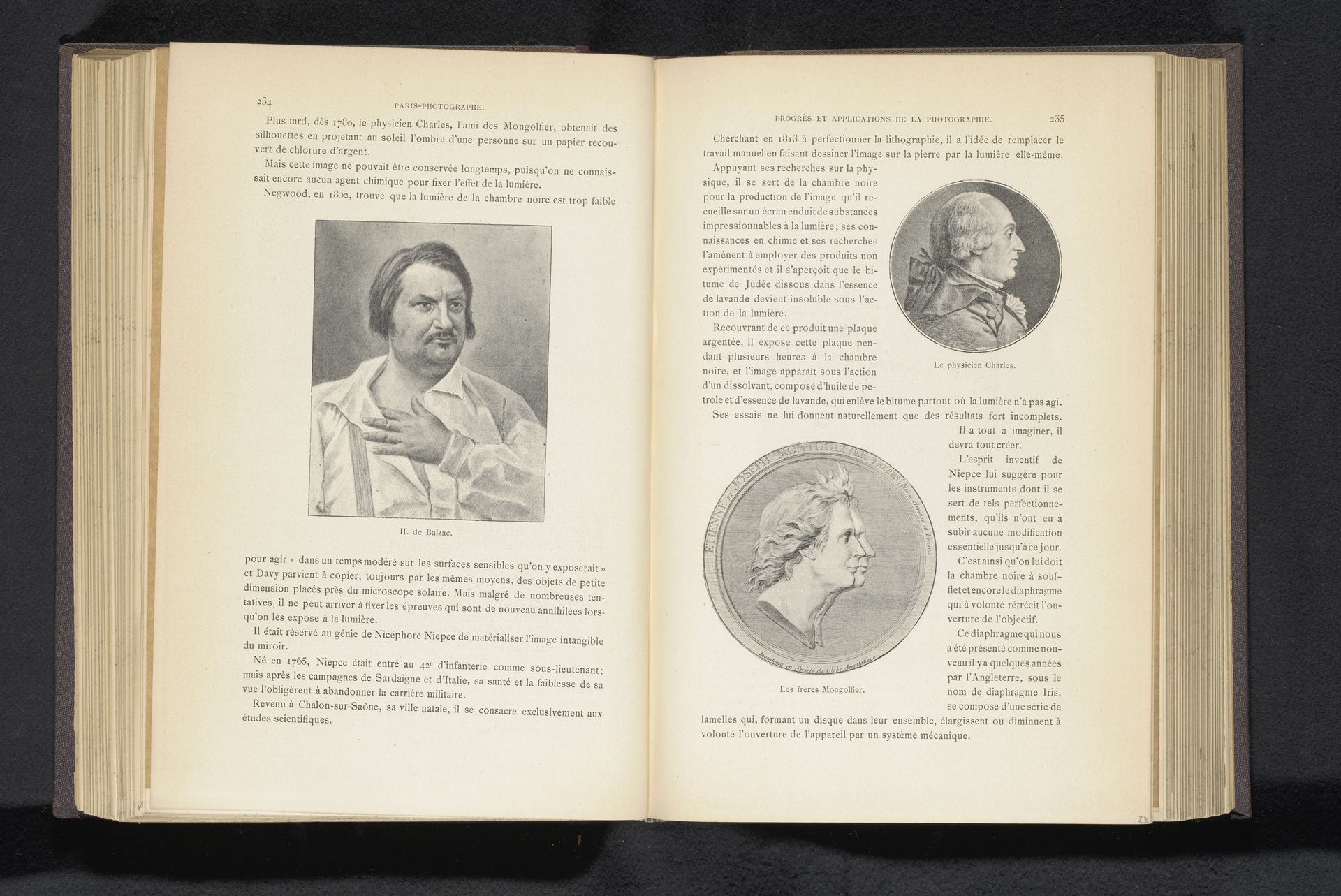 Fotoreproductie van een portret van Honoré de Balzac by Anonymous