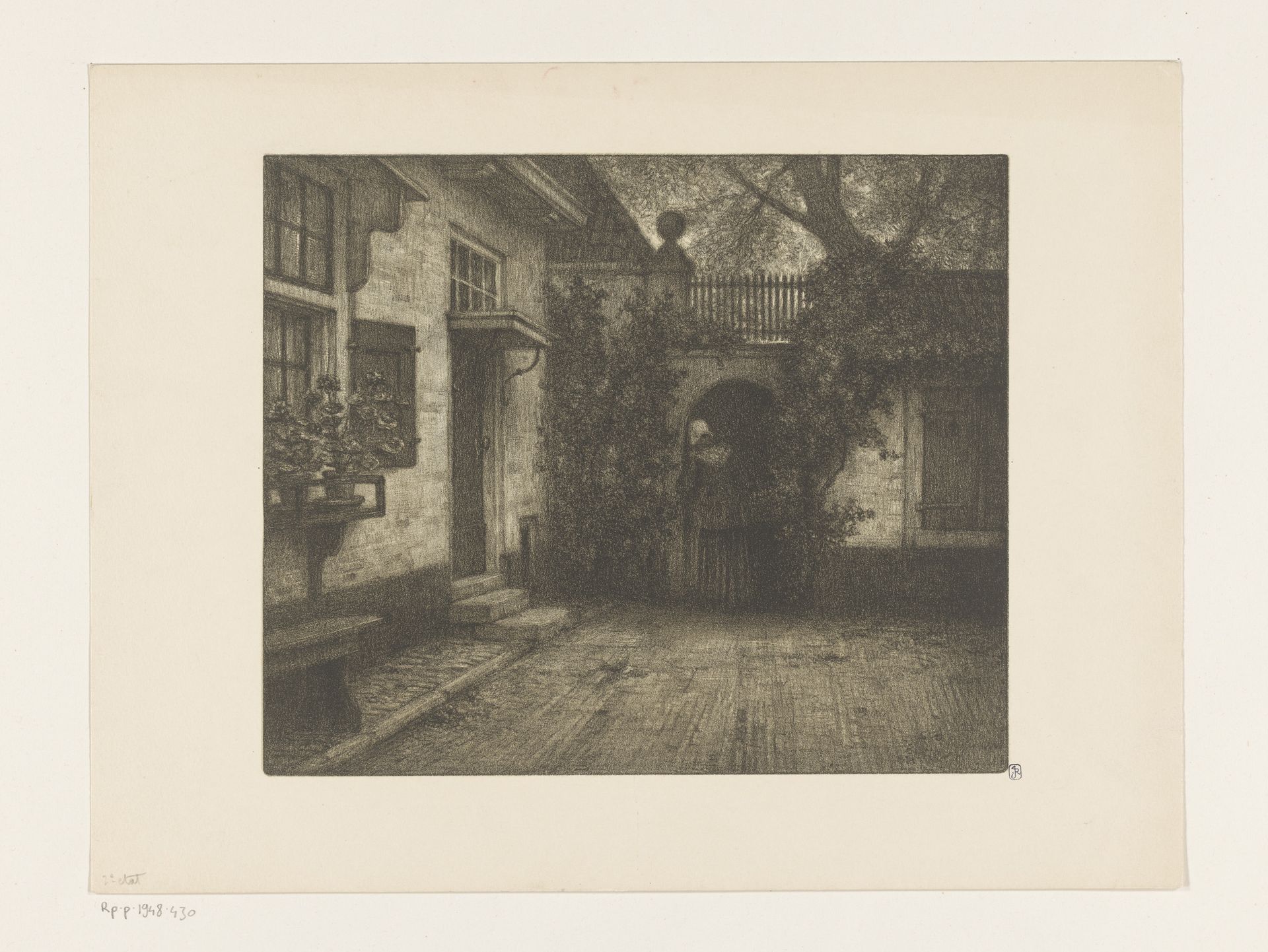 Plein voor een huis met een vrouw bij een poort, in de schemering by René Janssens