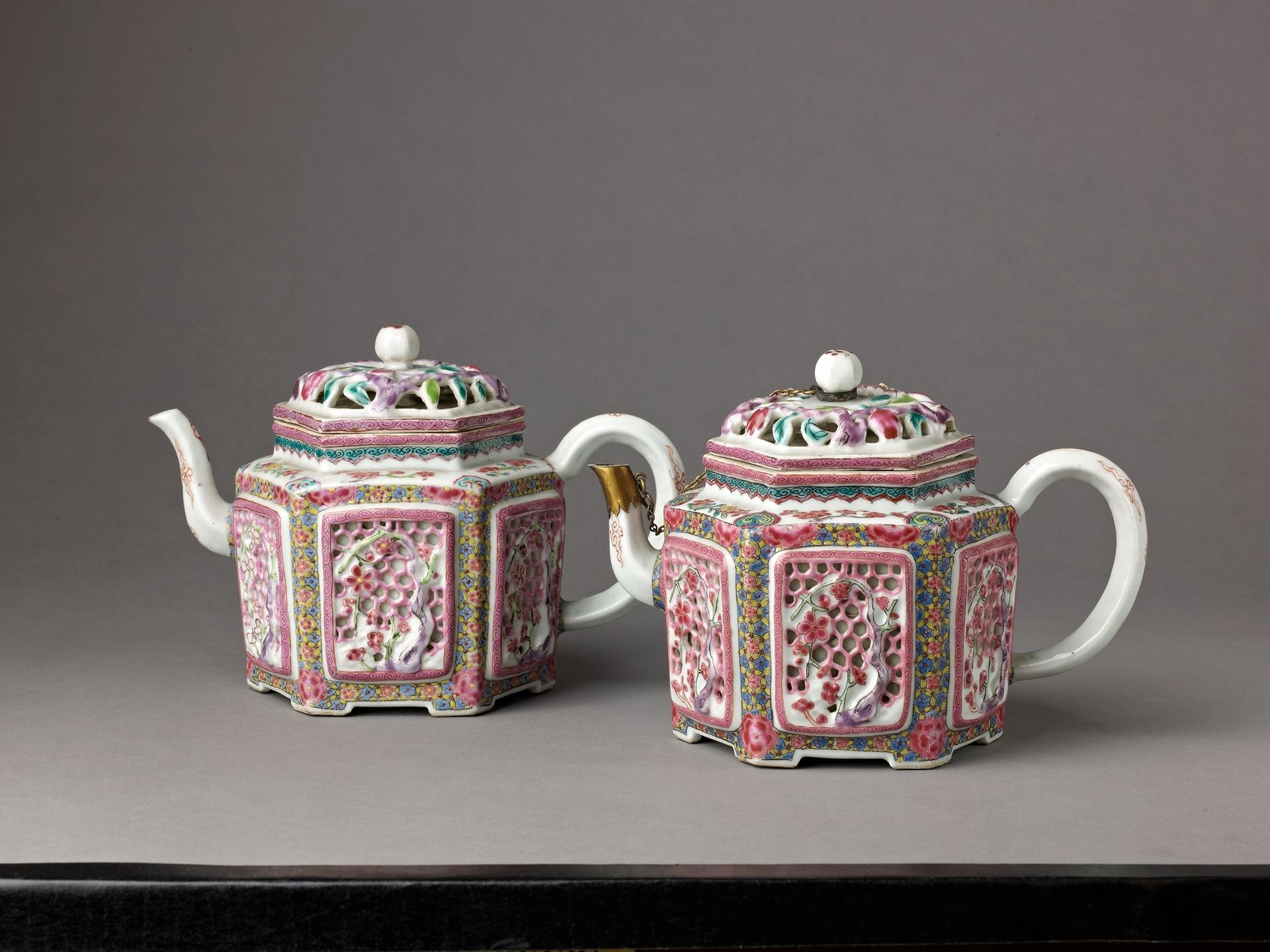 Hexagonal teapot or winepot (pair with 1975.1.1706) by Chinese