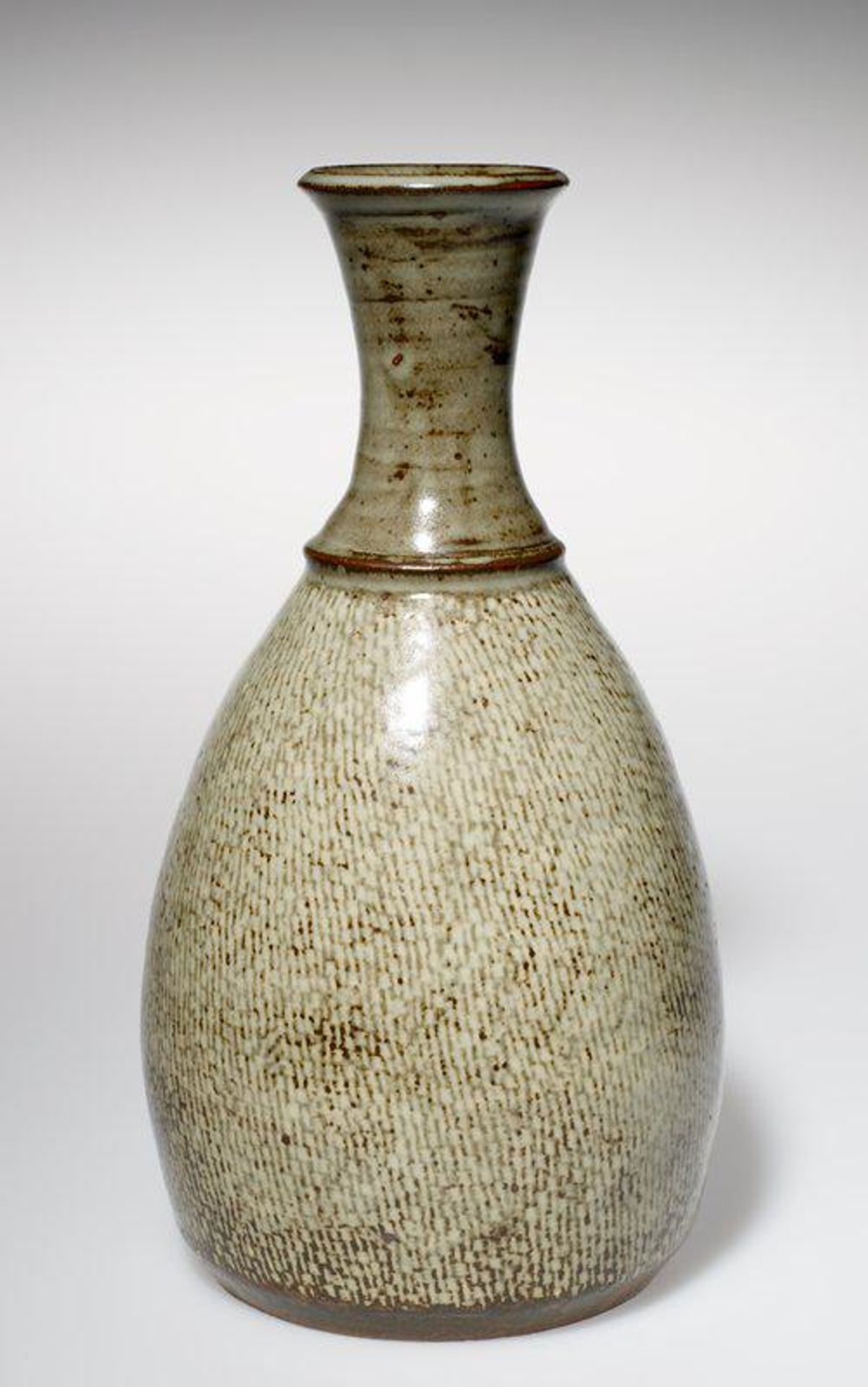 Vase by Shimaoka Tatsuzō