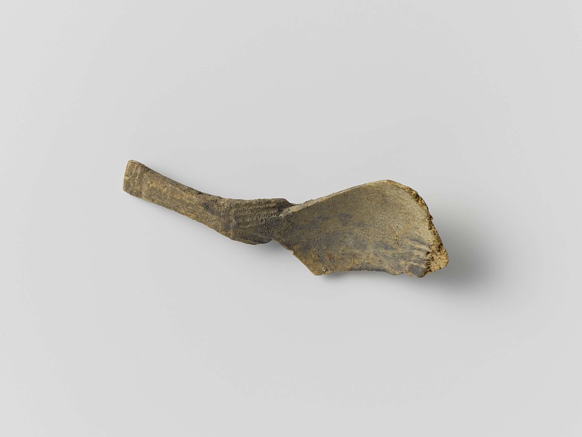 Lepel van hout, fragment by Anonymous