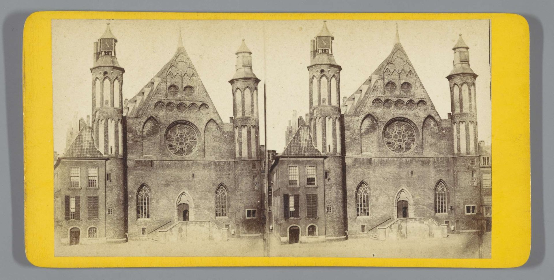 Ridderzaal op het Binnenhof, Den Haag by Pieter Oosterhuis
