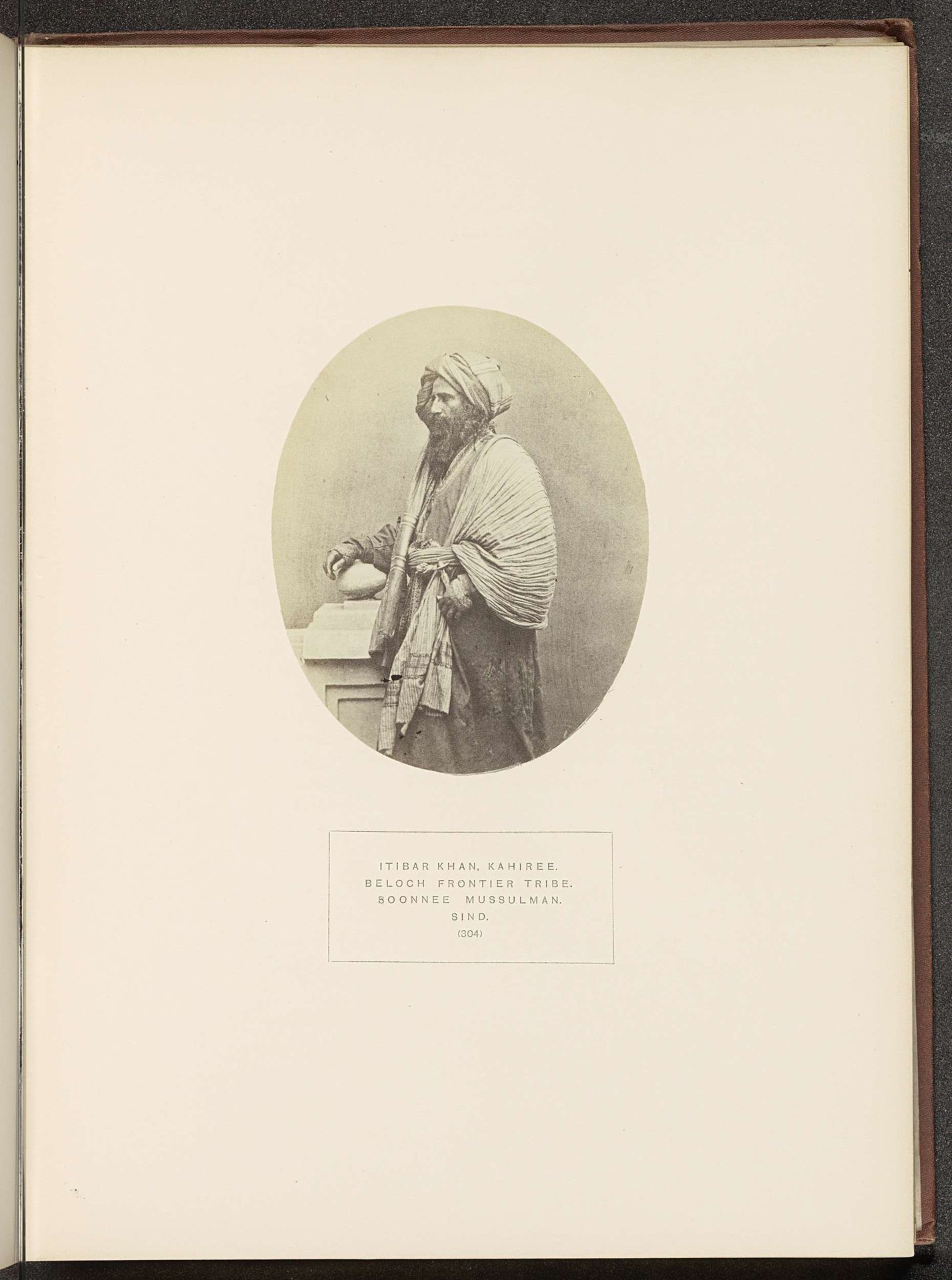 Portret van Itibar Khan, het hoofd van de Kahiri-stam by Henry Charles Baskerville Tanner