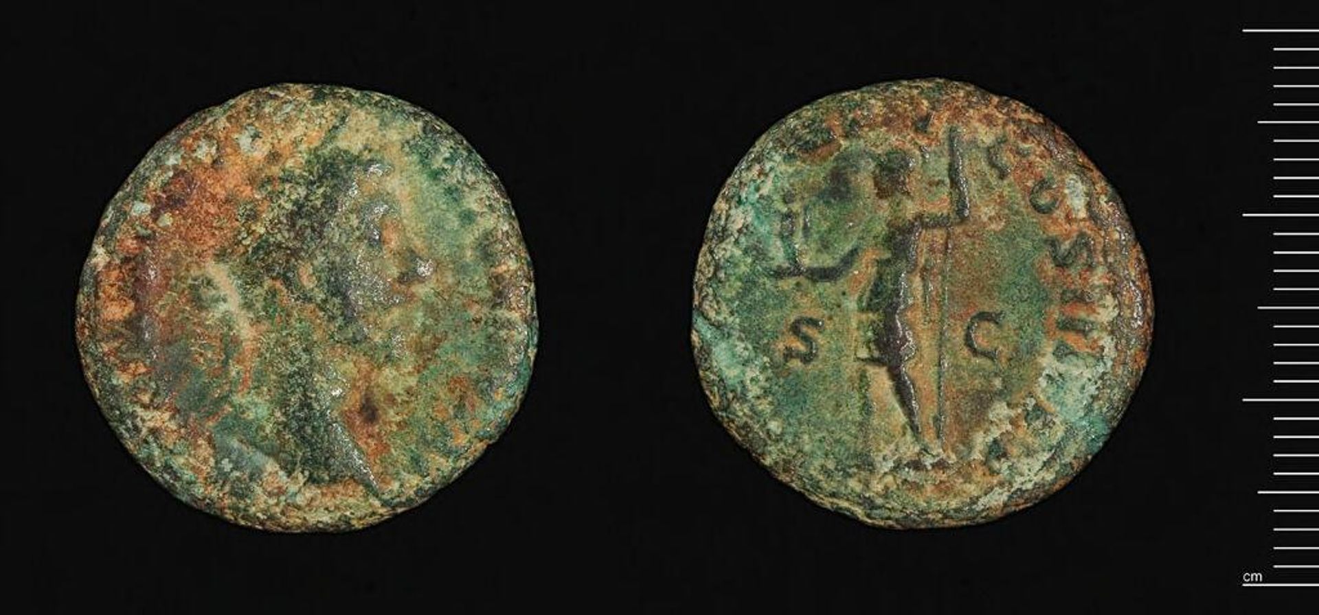 Dupondius of Commodus by Commodus