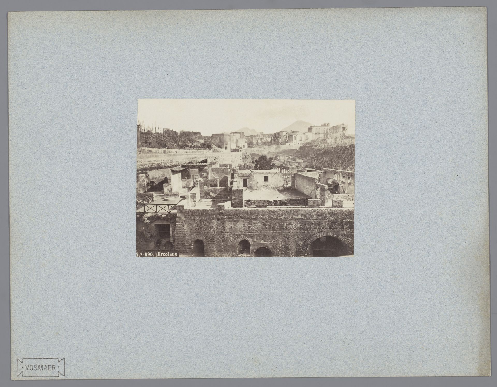Huizen in Herculaneum by Roberto Rive